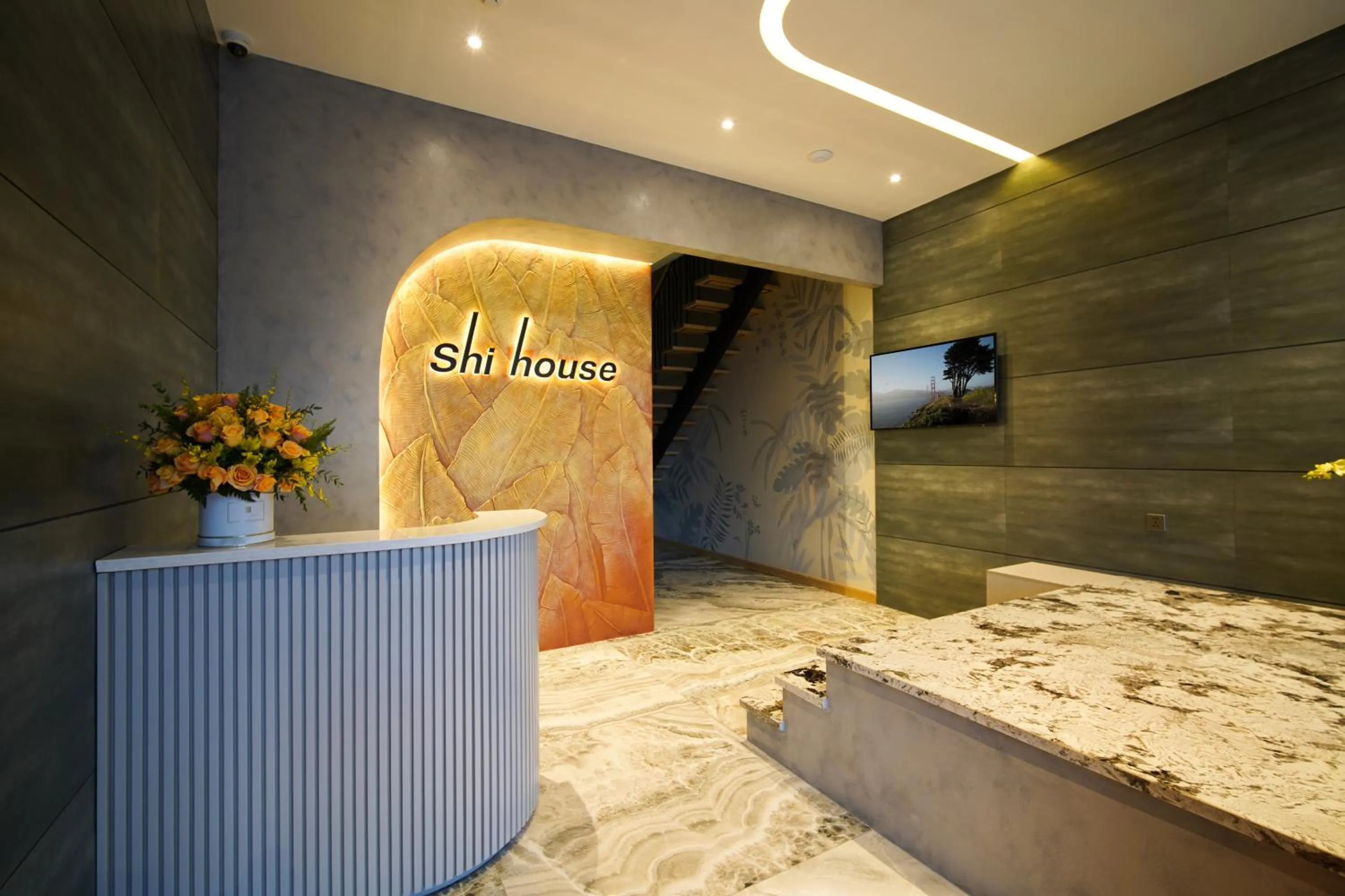 Lobby or reception, Bed in SHI HOUSE by Haviland