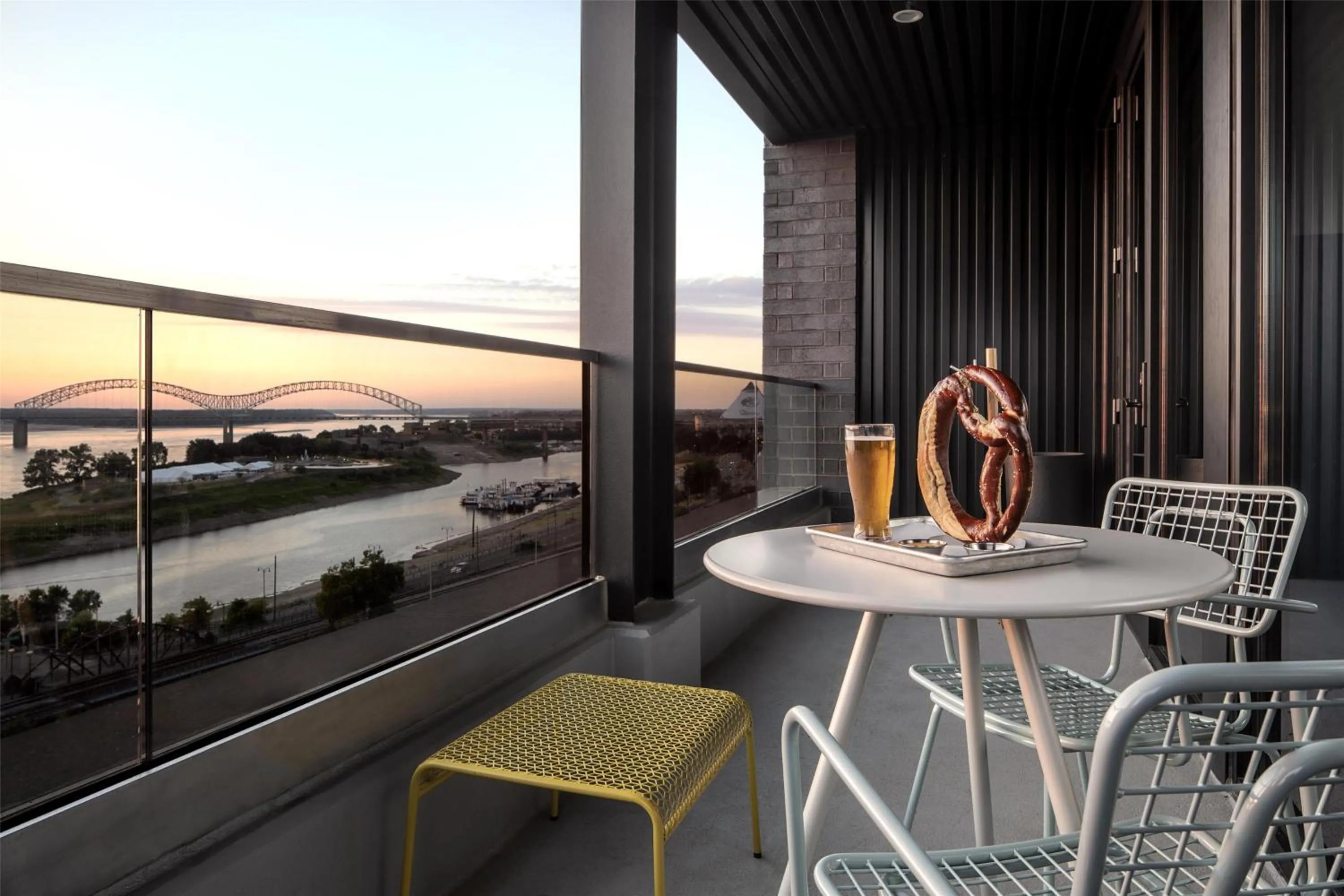 Patio in Caption By Hyatt Beale Street Memphis