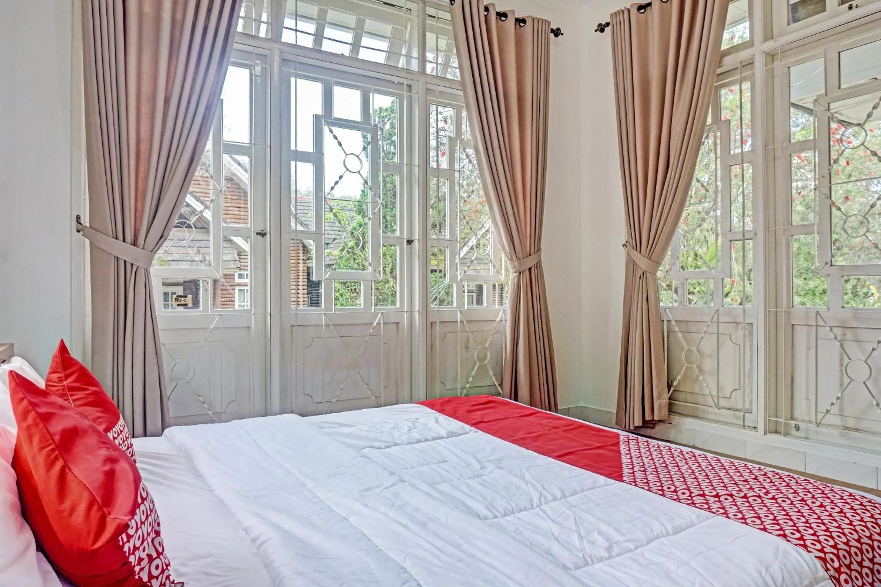 Bedroom in SPOT ON 91225 Kota Bunga Homestay Syariah