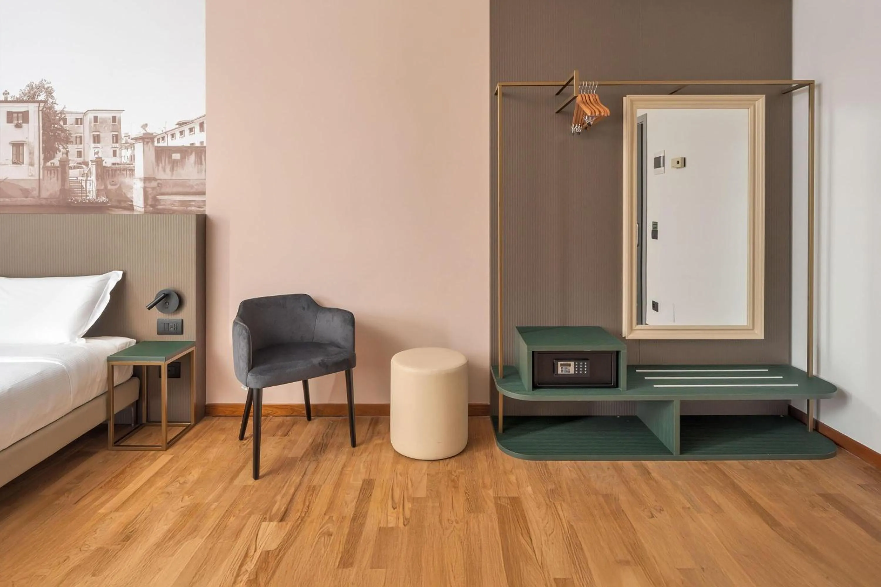 Photo of the whole room, Bed in B&B HOTEL Treviso Al Fogher