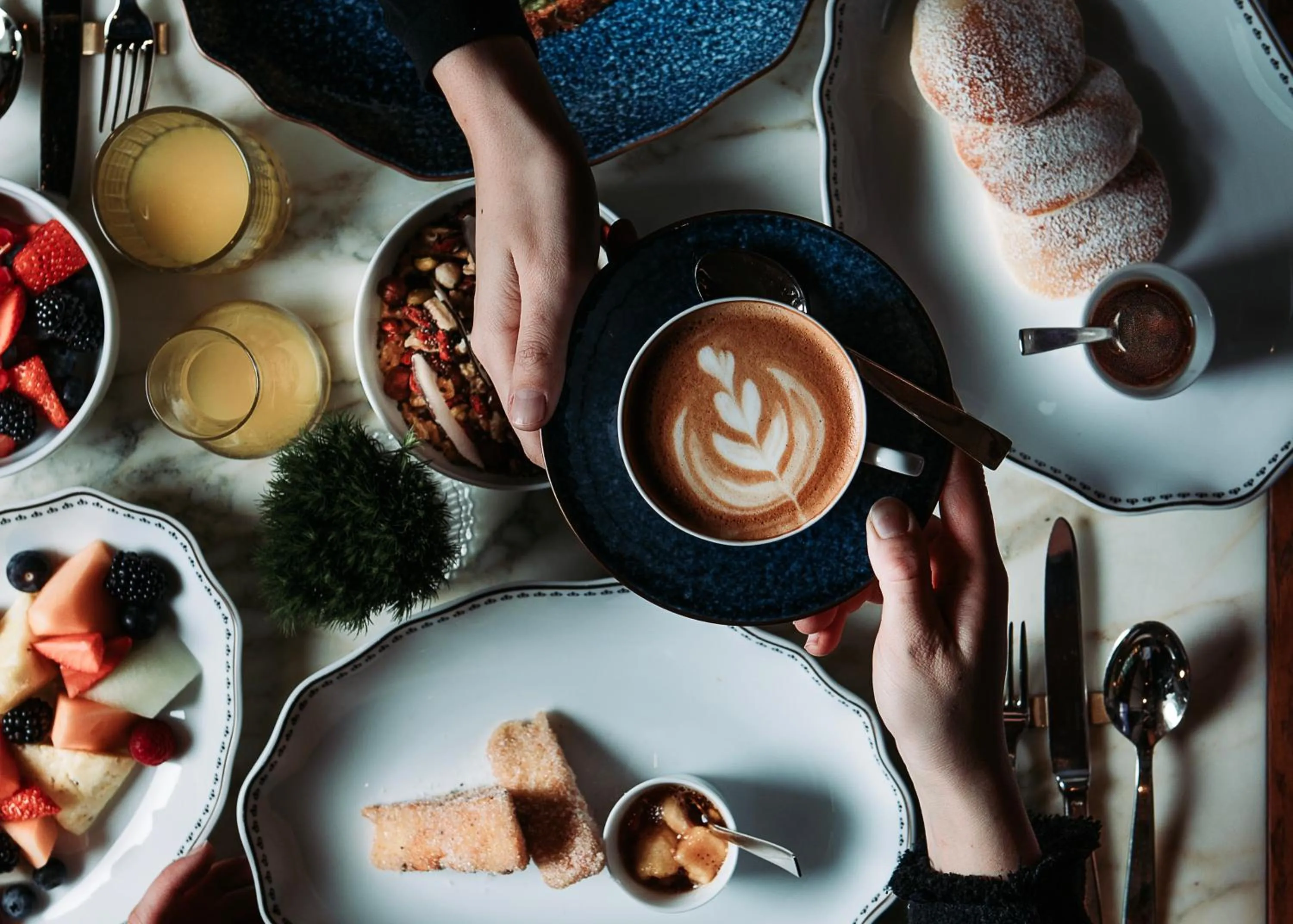 Breakfast in Rosewood Vienna