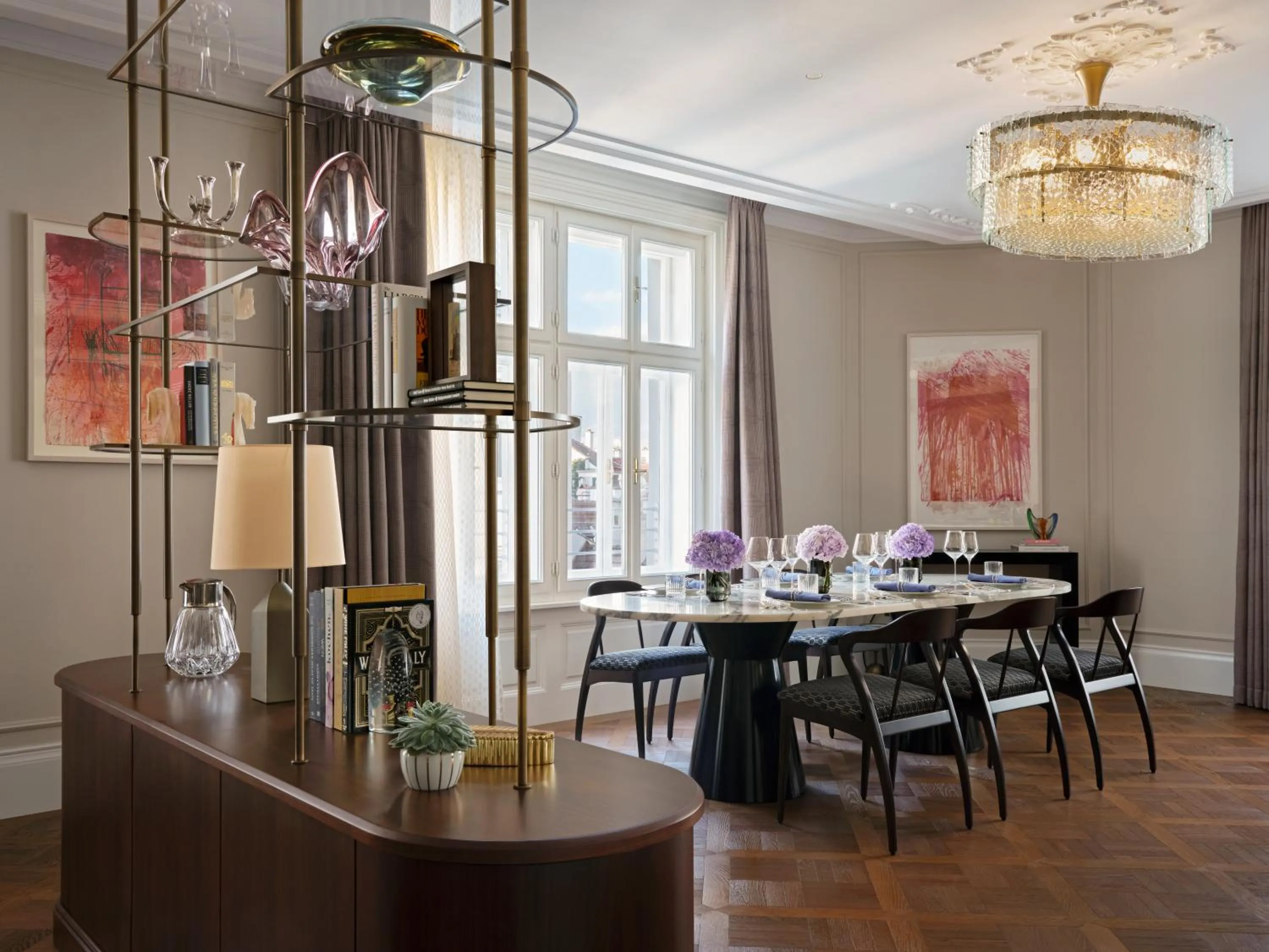 Dining area in Rosewood Vienna
