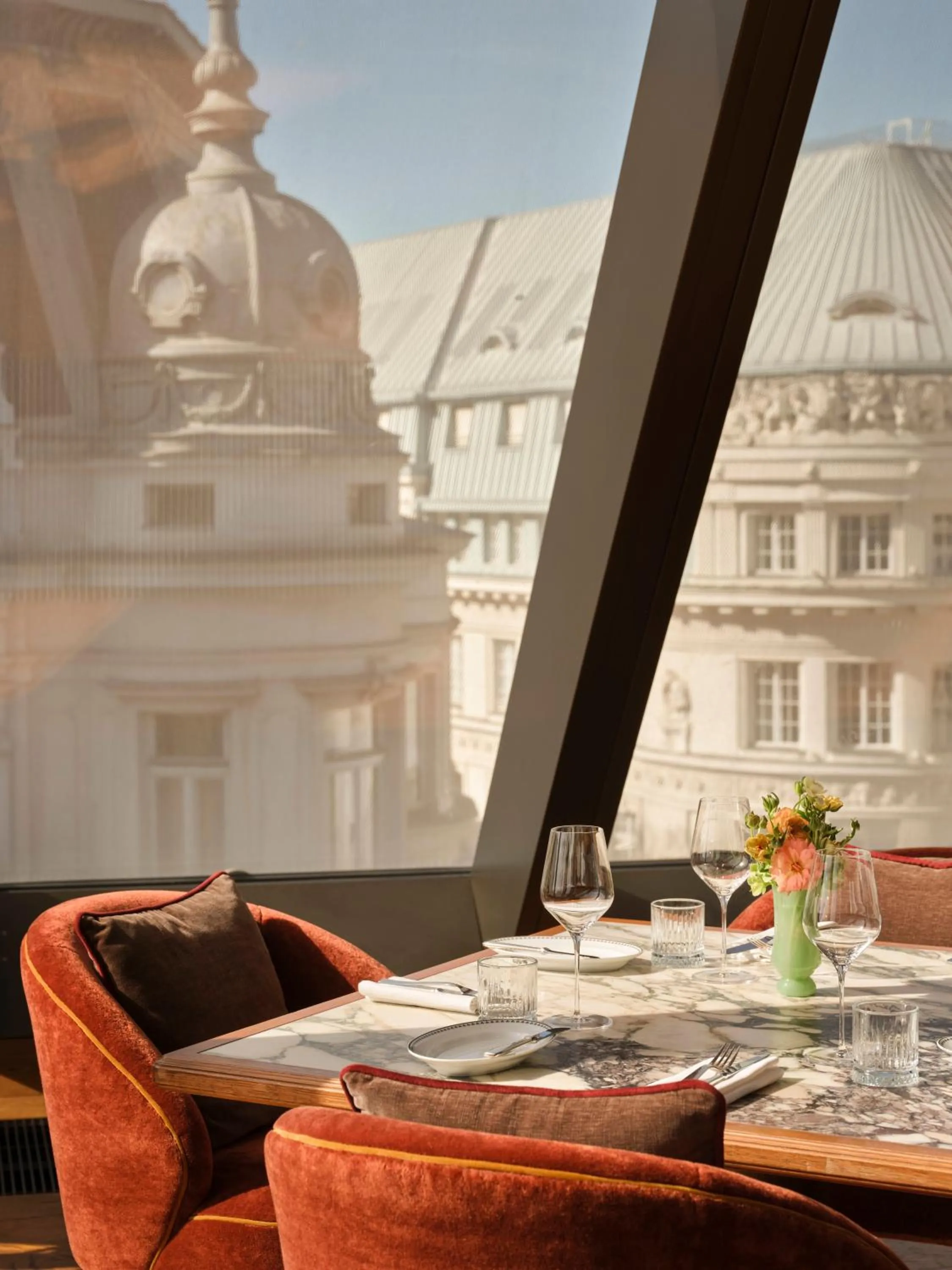 Restaurant/places to eat in Rosewood Vienna