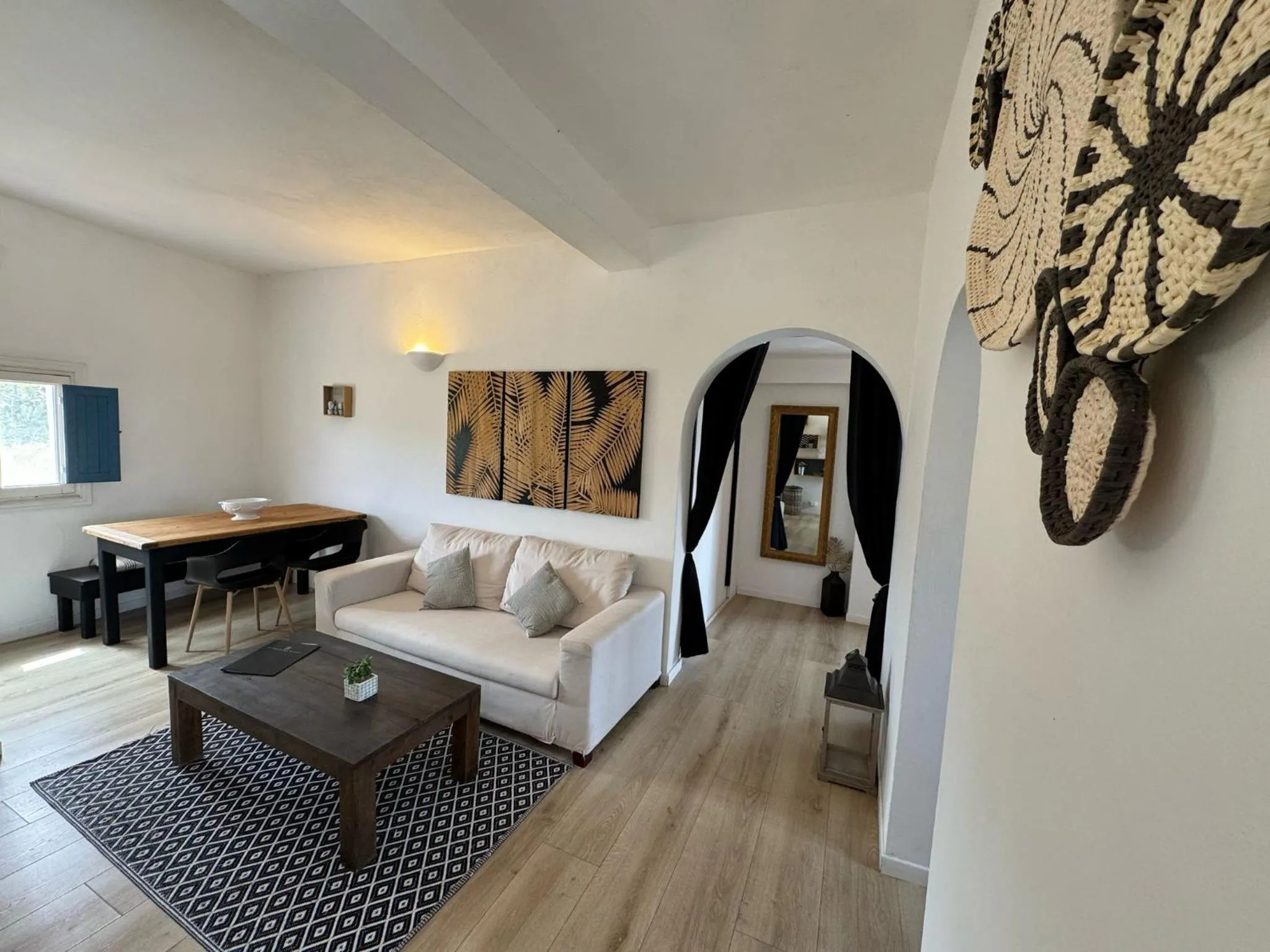 Seating area, Bed in Agriturismo Le Lanterne