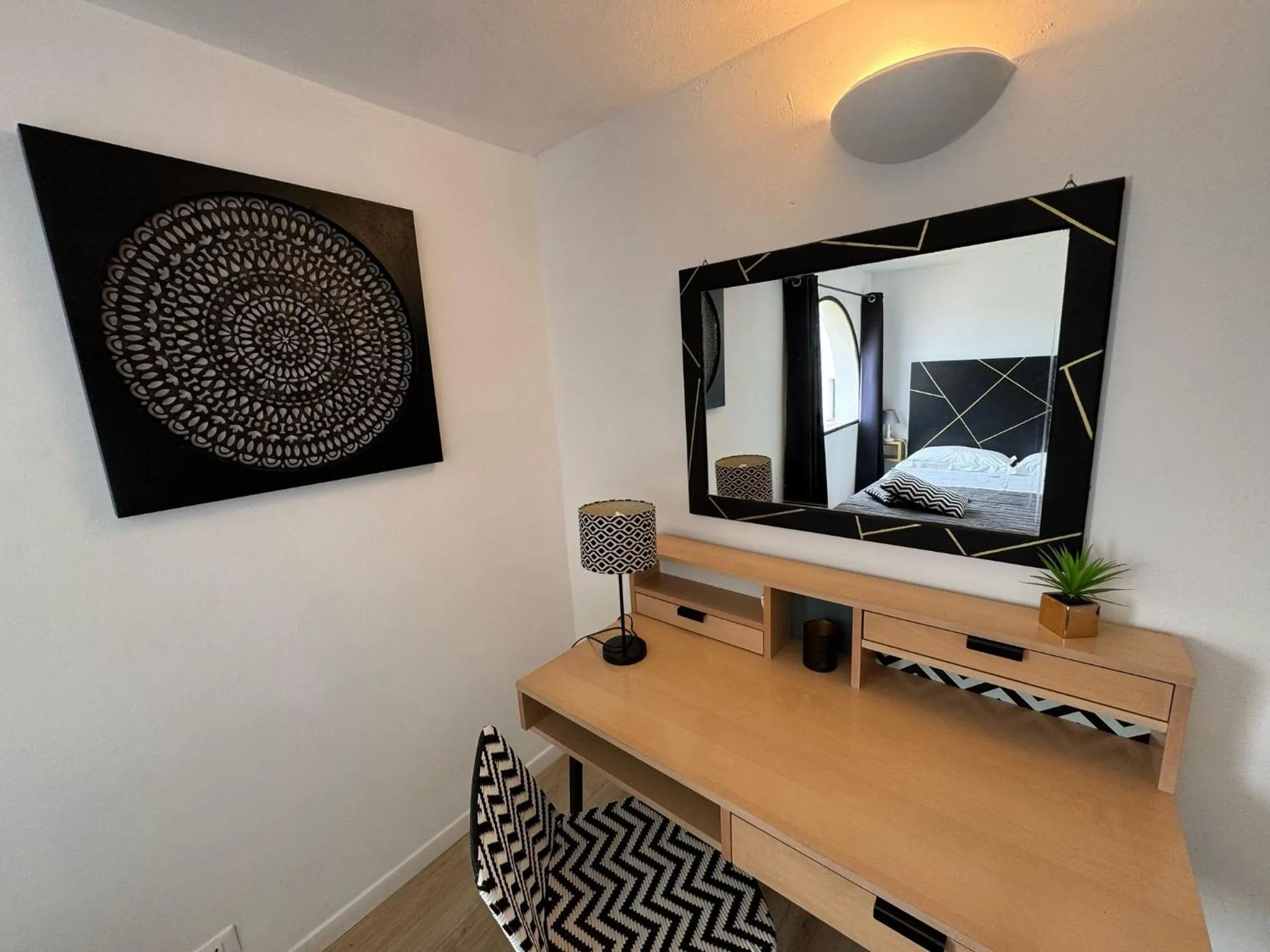 Seating area, Bed in Agriturismo Le Lanterne