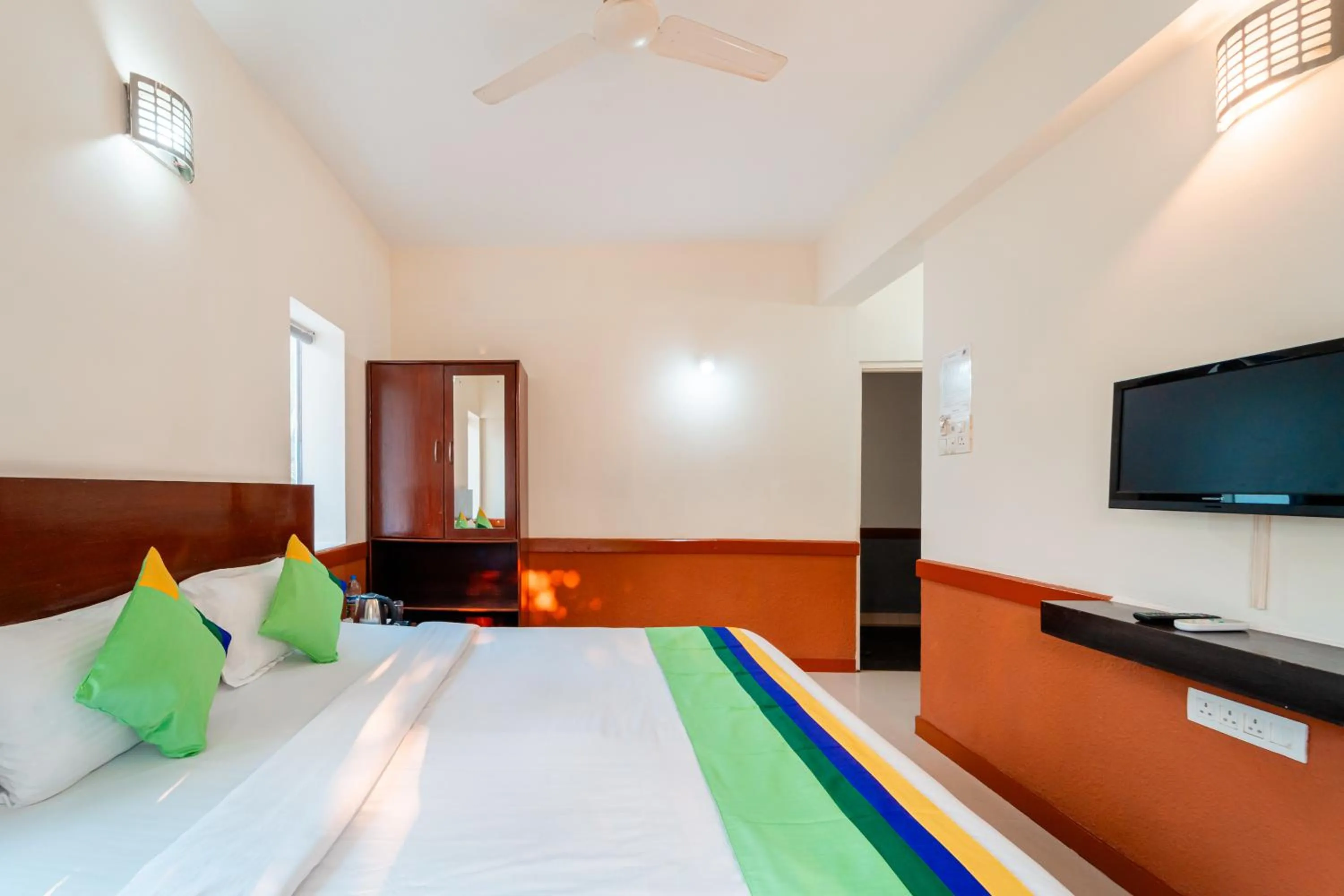 Bed in Treebo Gulmohar Beach Resort with Pool