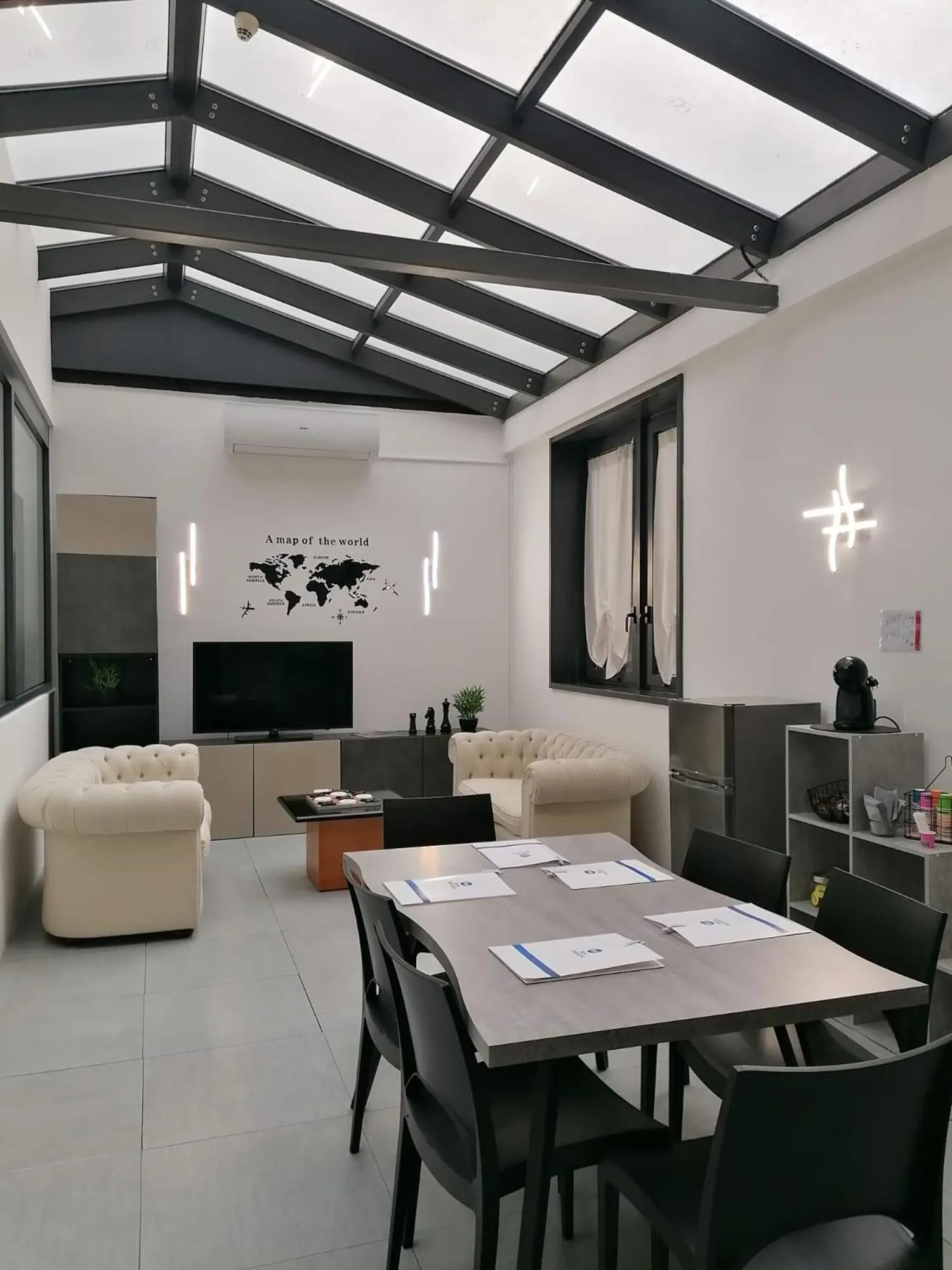 Restaurant/places to eat in Best Western Cavalieri Della Corona