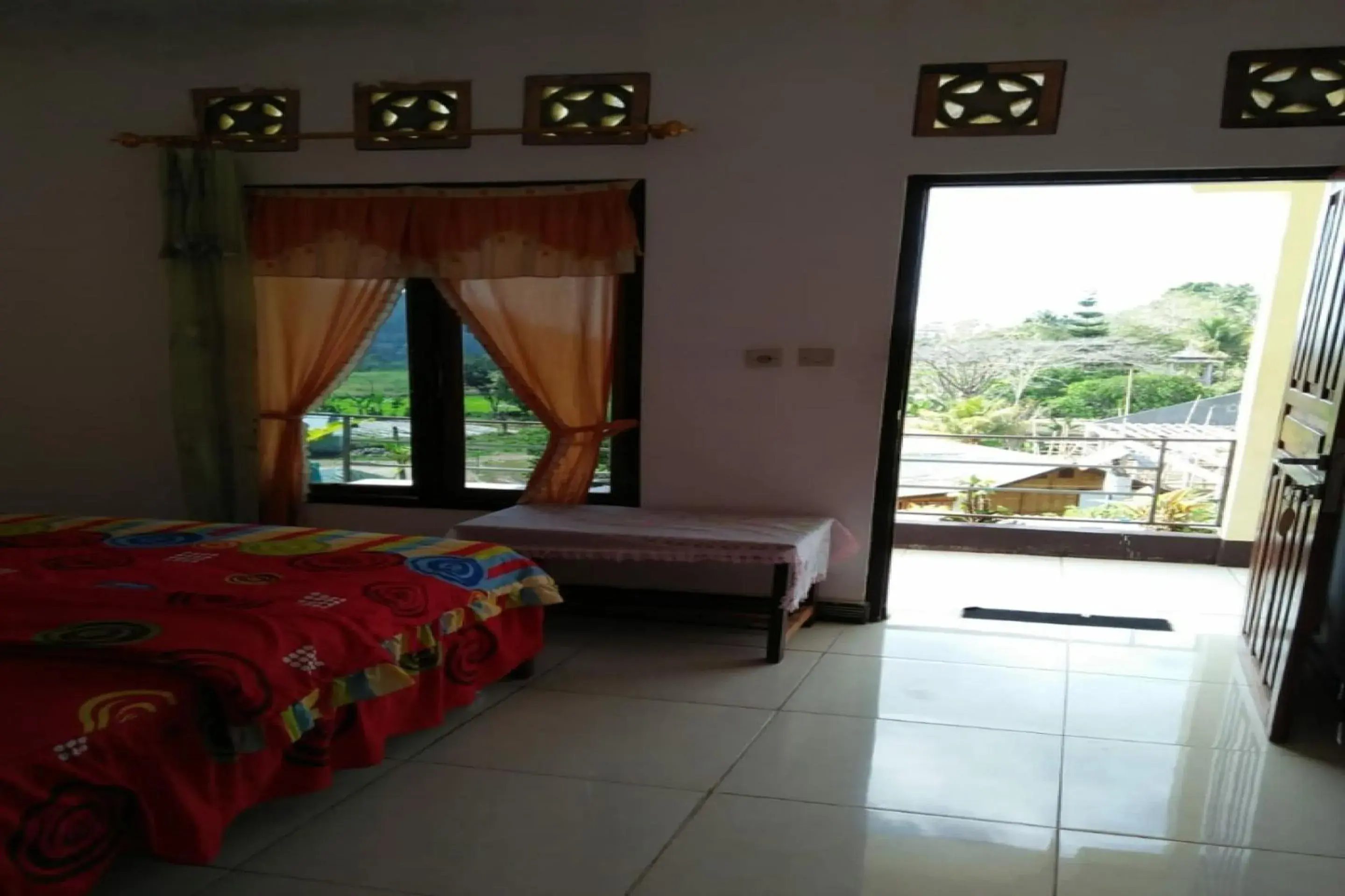 Standard Double Room in Hotel O Kelimutu Eco VillageNearMurundao Waterfall Standard Double Room in Hotel O Kelimutu Eco VillageNearMurundao Waterfall