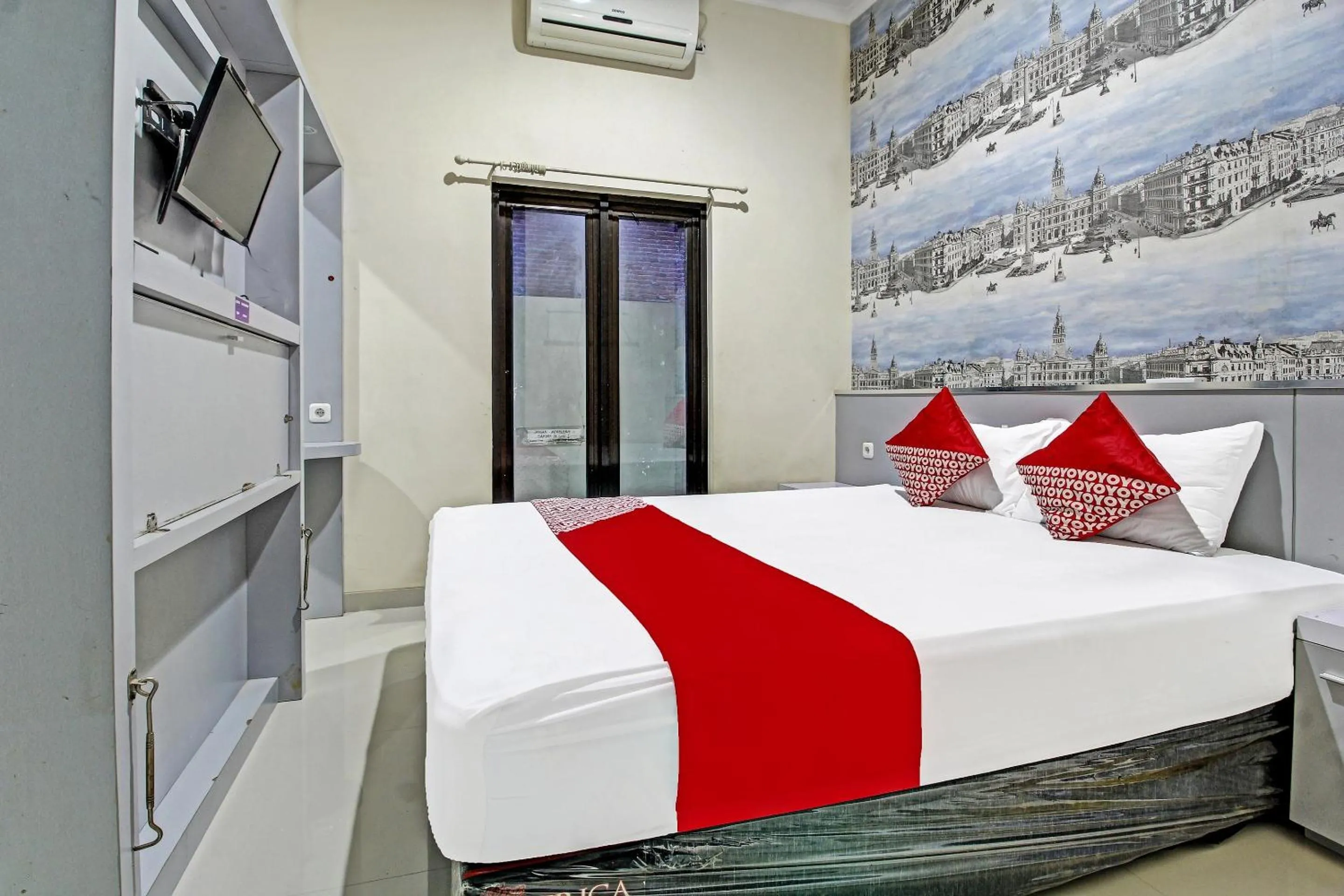 Bedroom, Bed in Hotel O Family Guest House Syariah