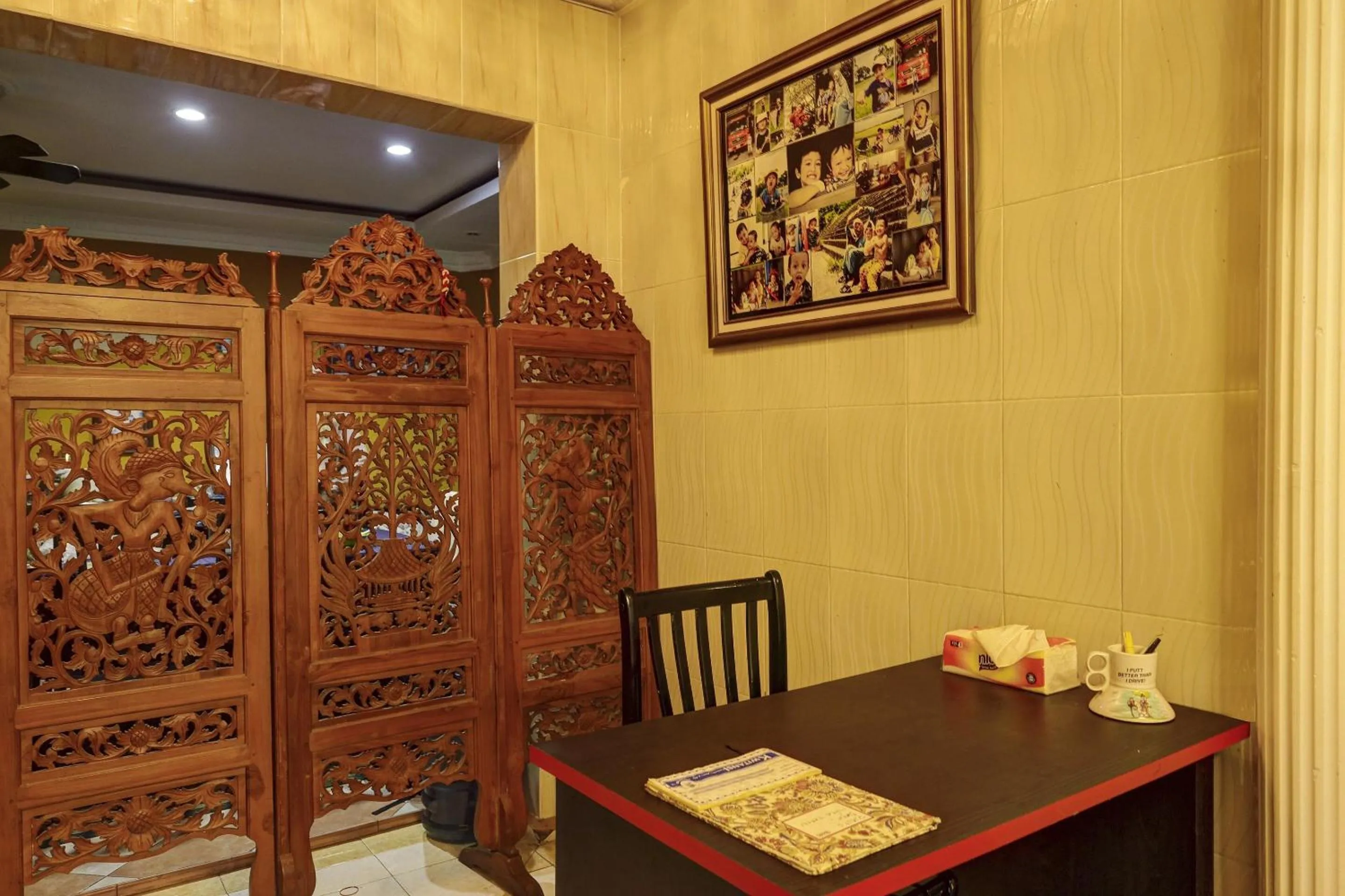 Lobby or reception in Hotel O Manisee 1 Homestay Syariah