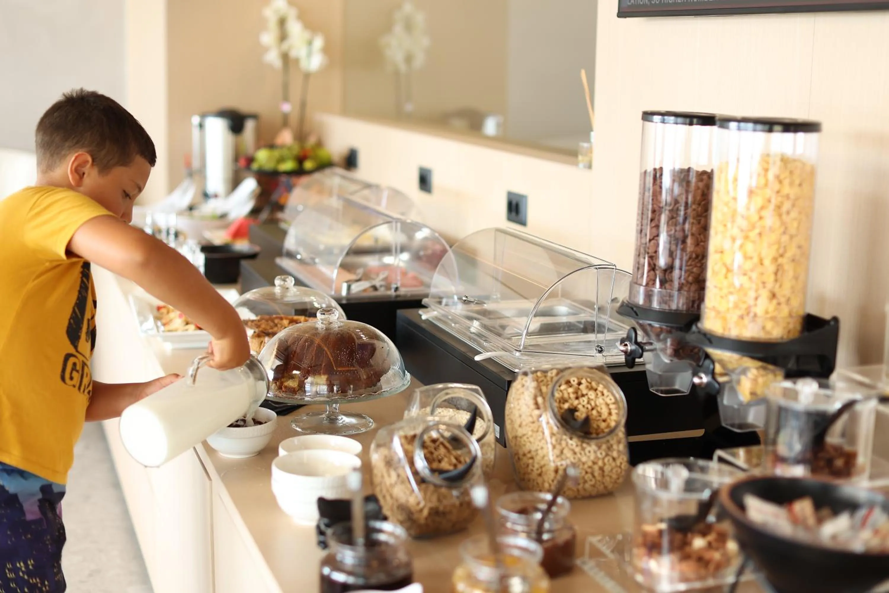 Day in AL'YACHT Premium Hotel