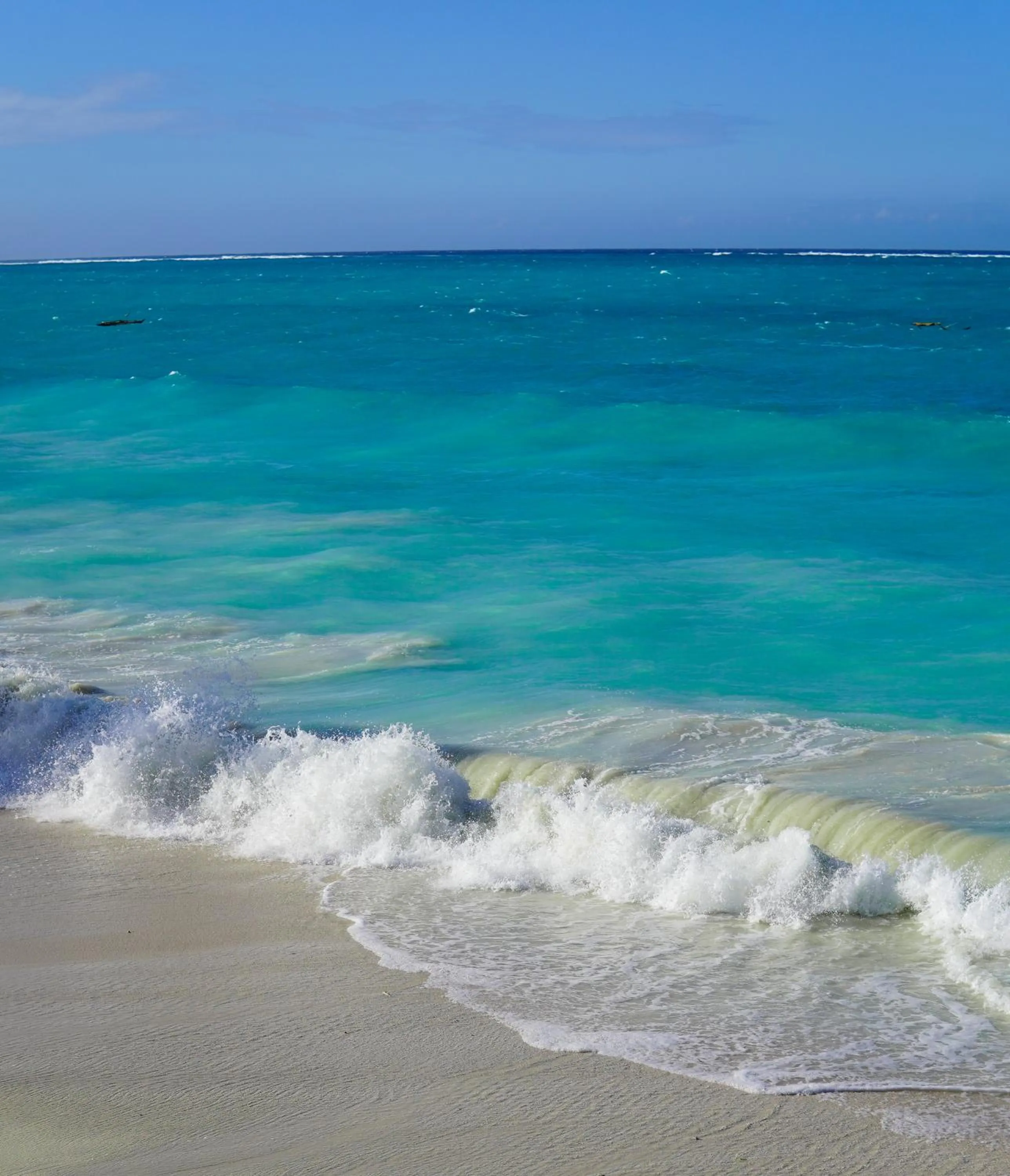 Beach in Safira Blu Luxury Resort & Villas