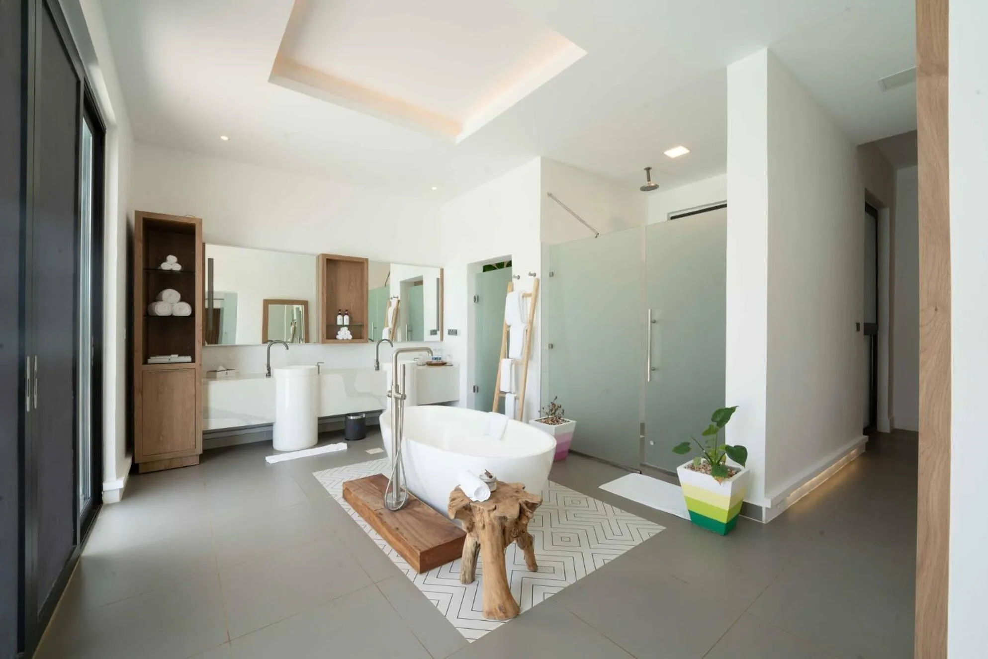 Bathroom in Safira Blu Luxury Resort & Villas