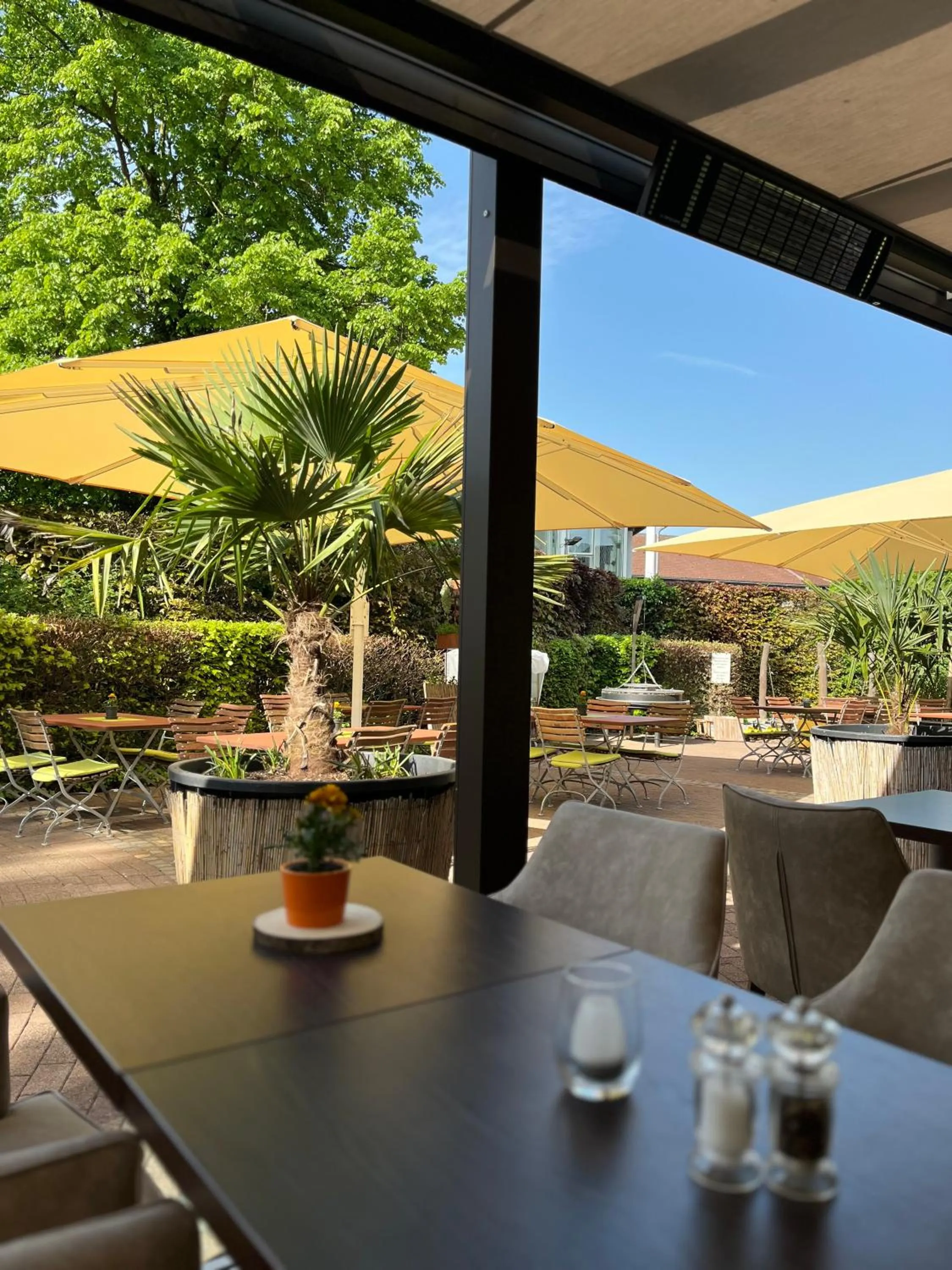 Restaurant/places to eat in Gästehaus an der Oase