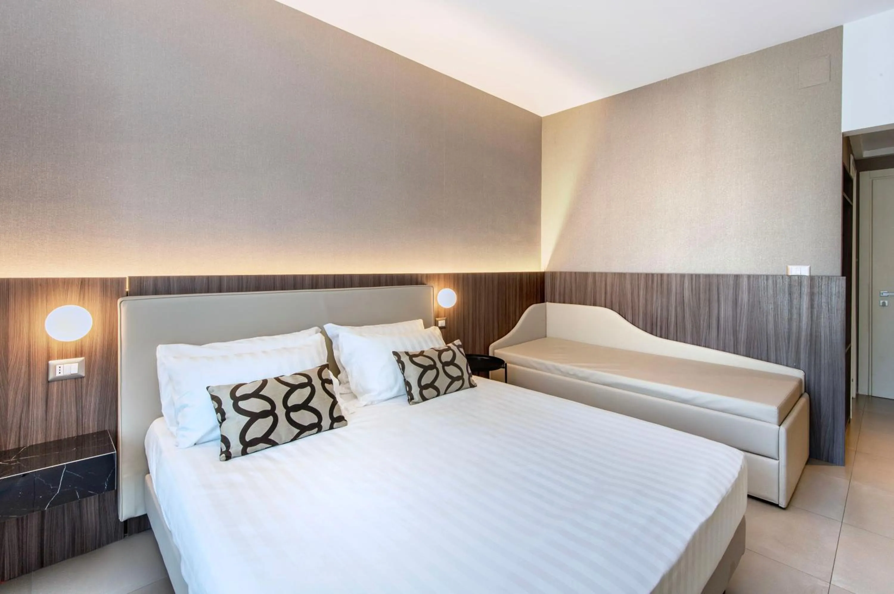 Bedroom, Bed in Hotel Europa