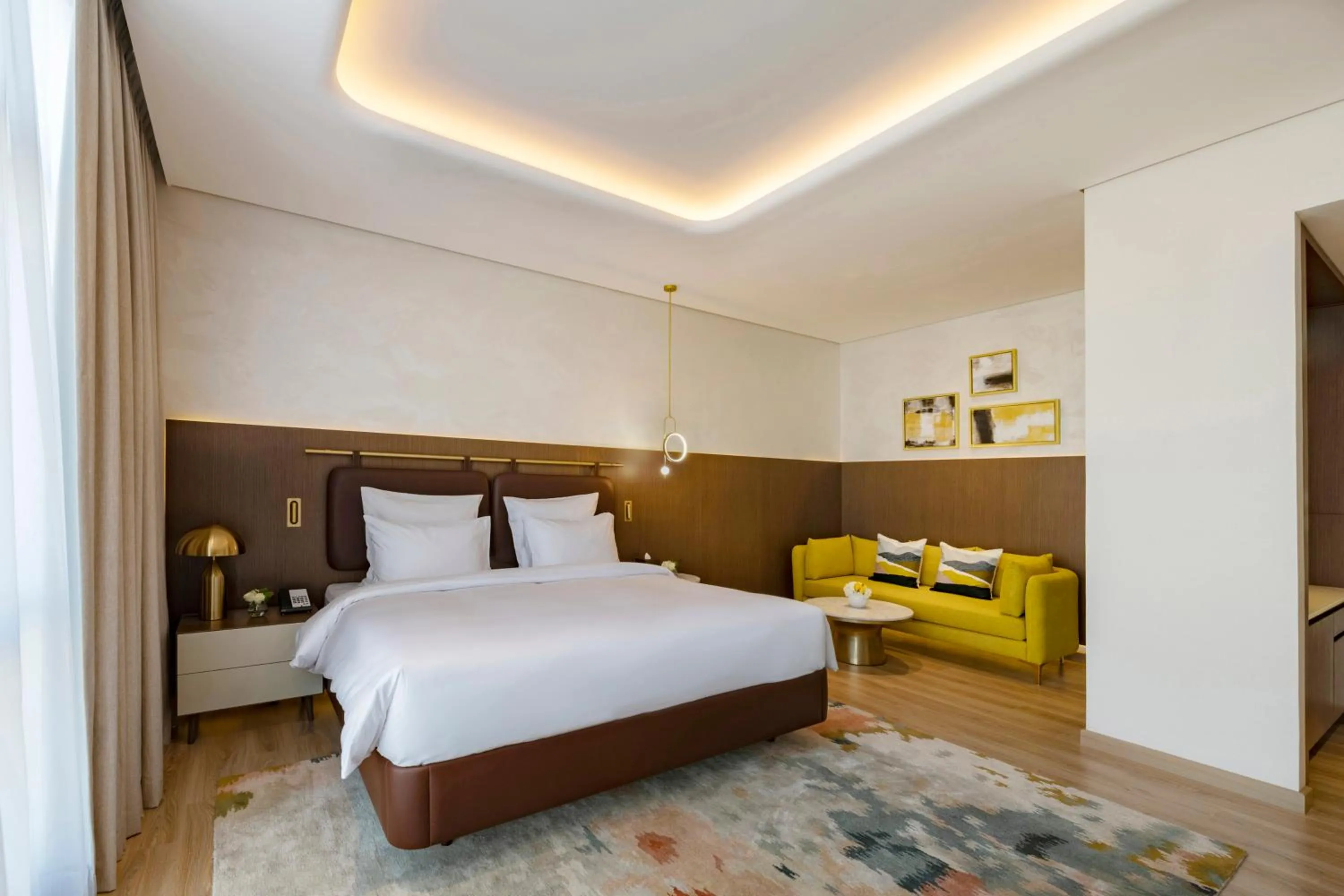 Bedroom, Bed in Movenpick Jumeirah Village Triangle