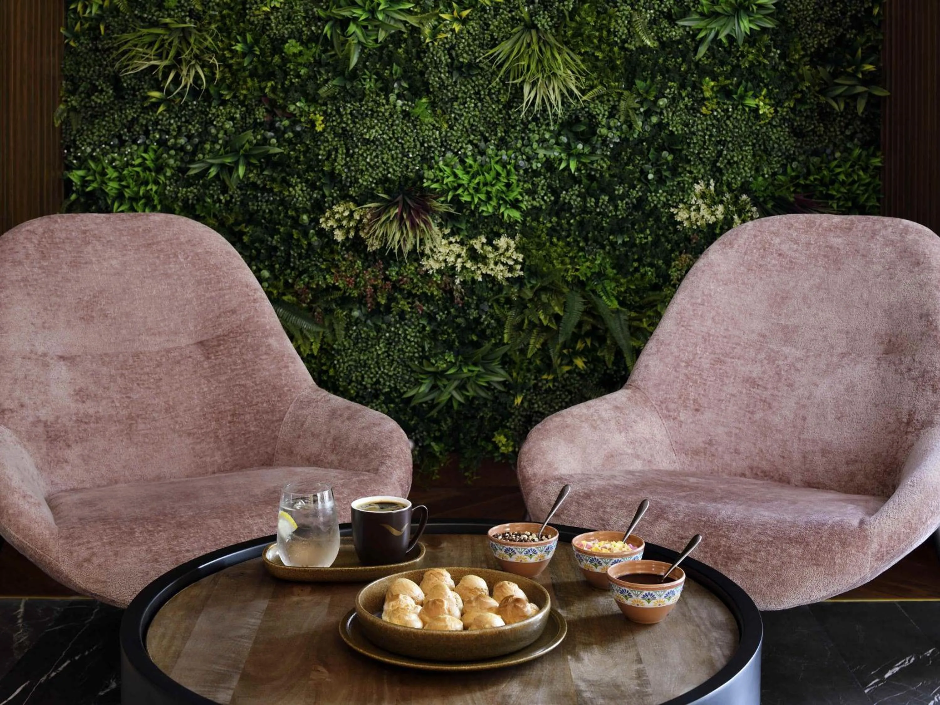 Restaurant/places to eat in Movenpick Jumeirah Village Triangle