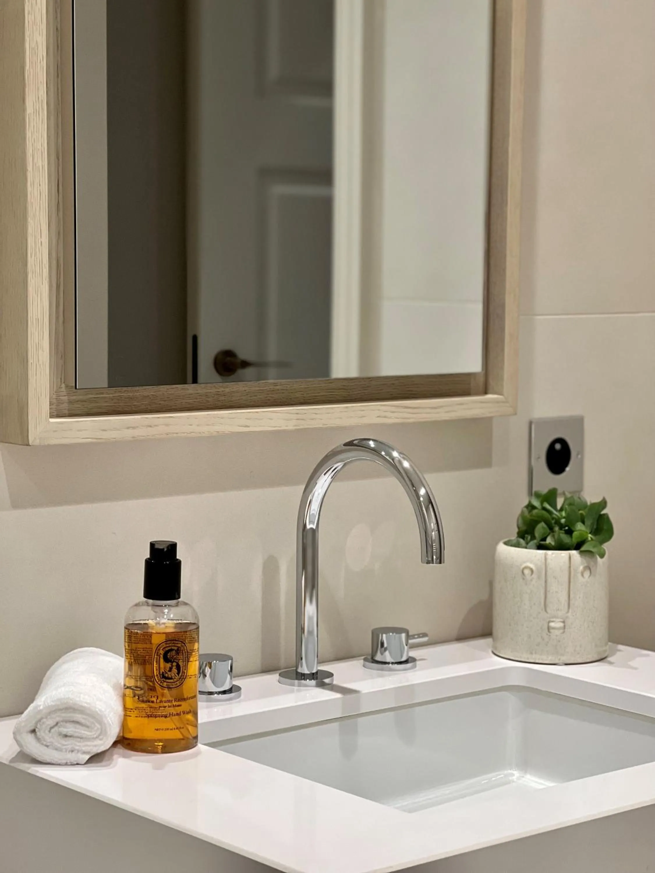 Bathroom in Black Door