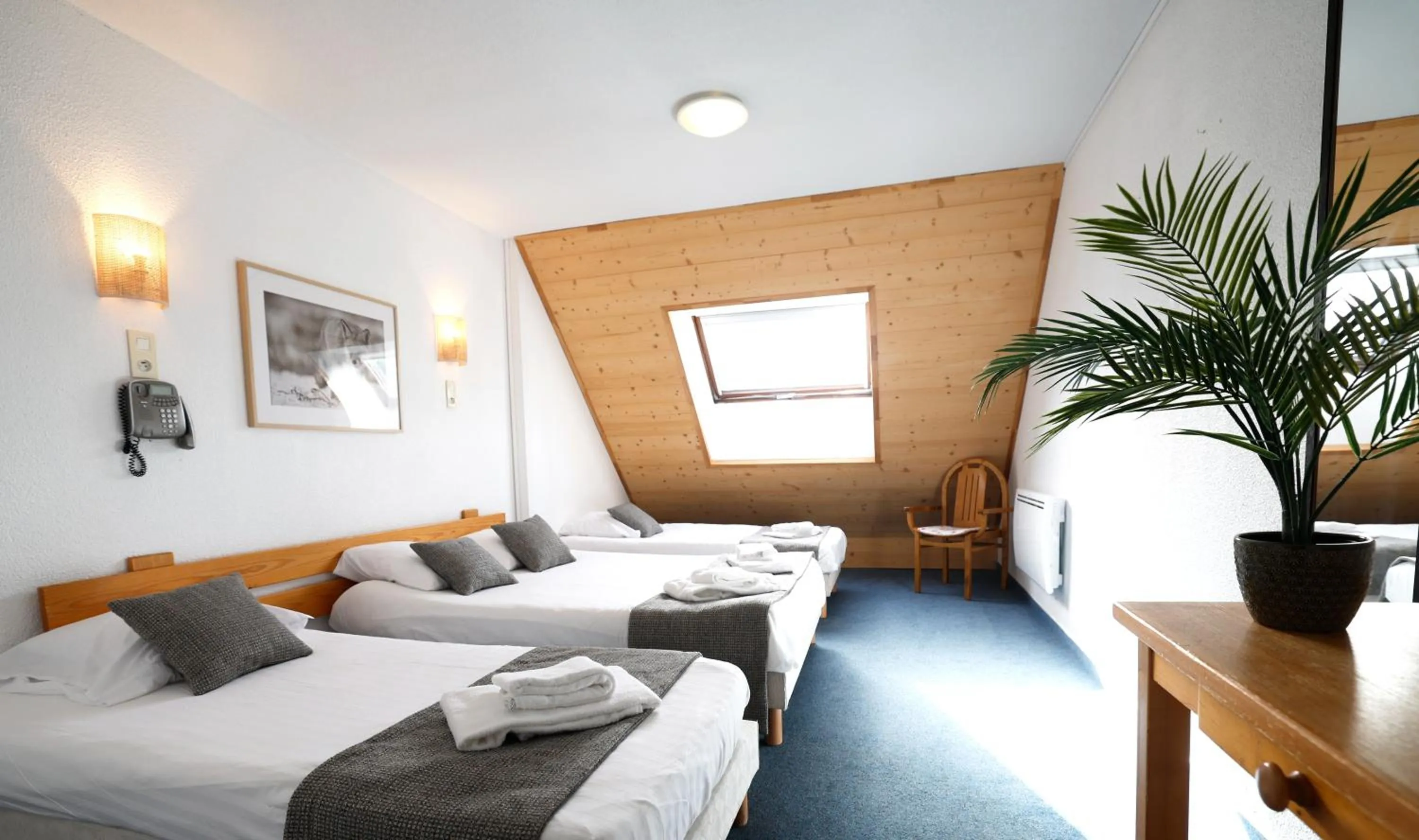 Bed in Le Balcon des Ecrins