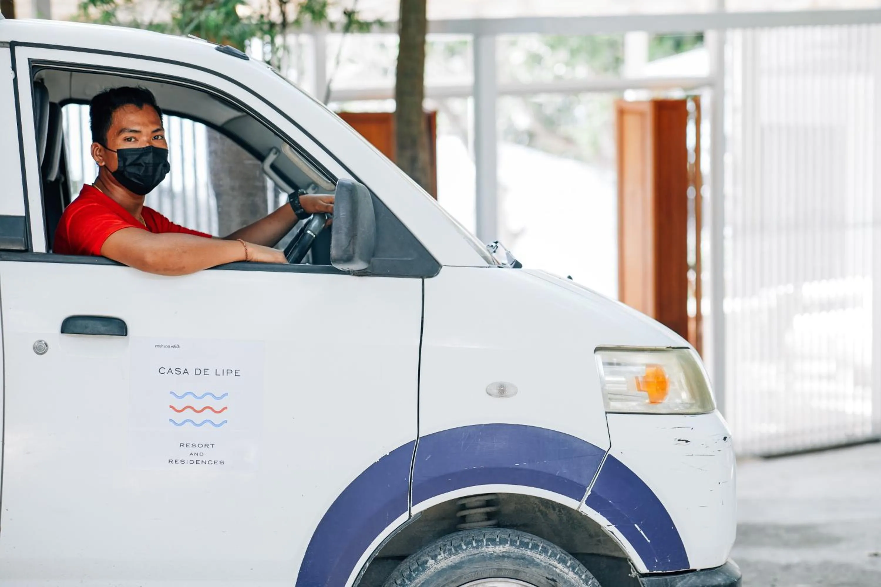 shuttle in Casa De Lipe