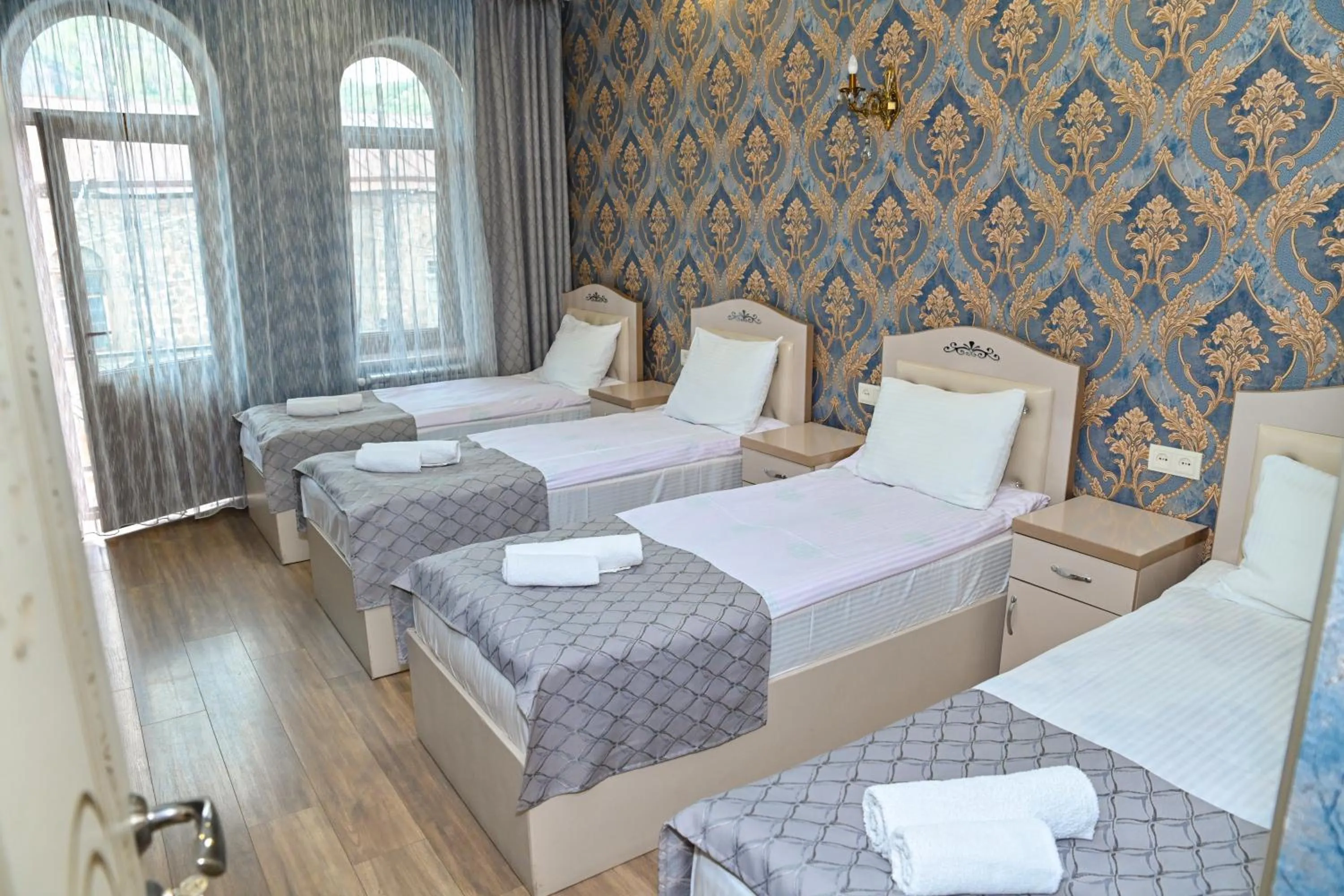 Bed in Har-Mar Hotel