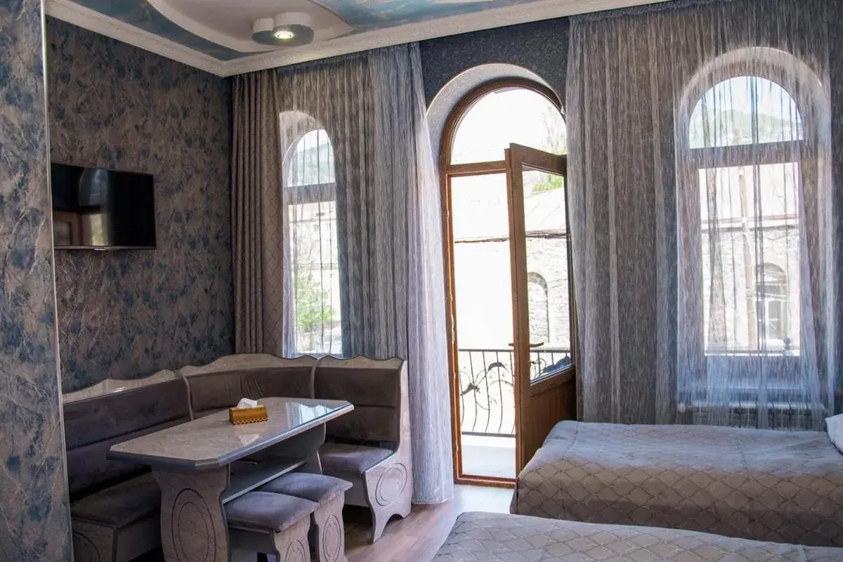 Classic Quadruple Room in Har-Mar Hotel Classic Quadruple Room in Har-Mar Hotel