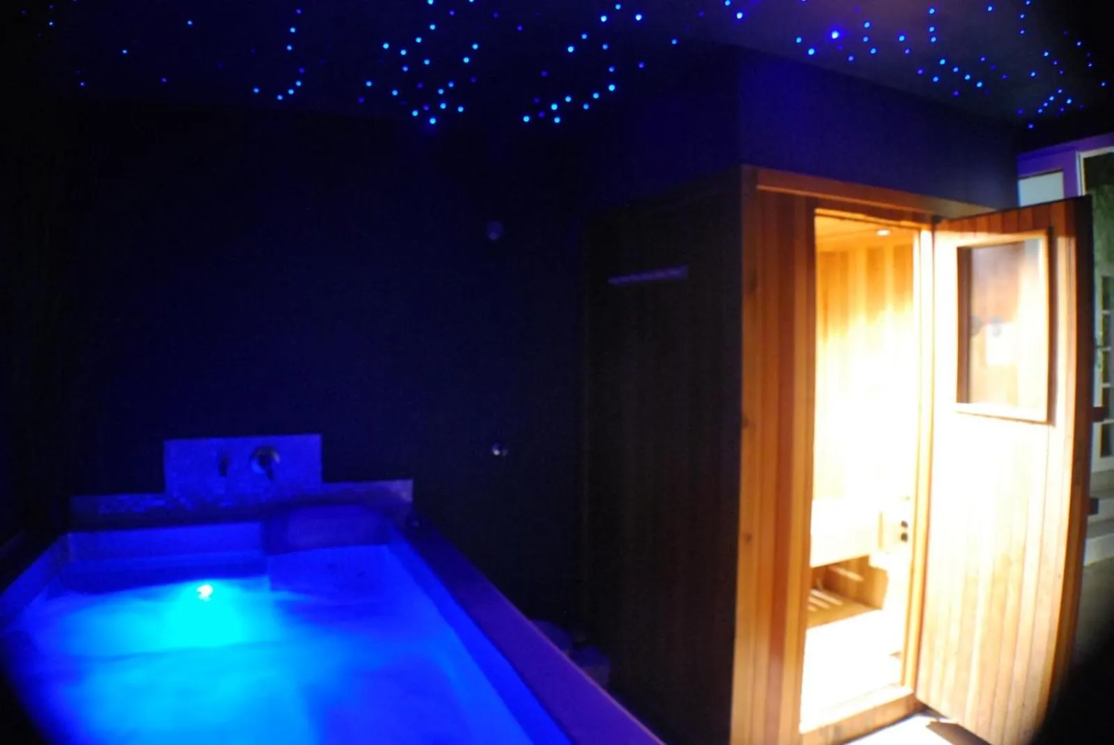 Swimming Pool in Hotel Noto Marina e Spa