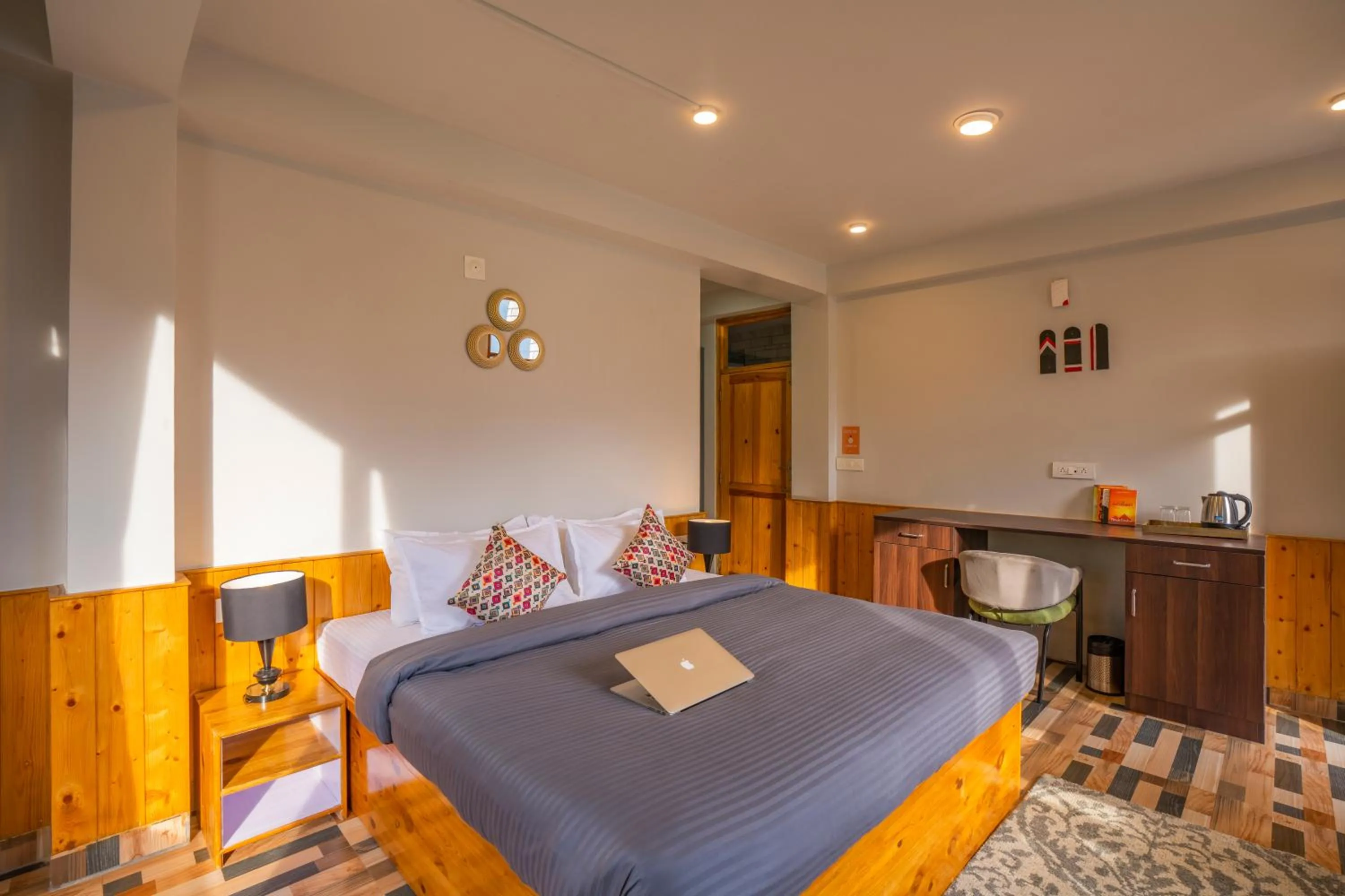 Bed in Zostel Manali, Vashisht