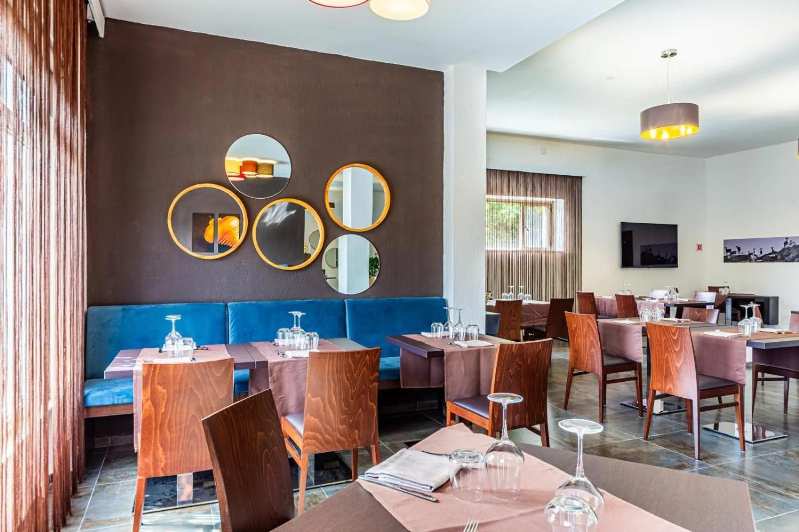 Restaurant/places to eat in Hotel Sandalia