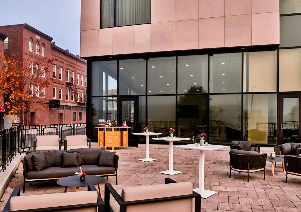 Property building in Lockwood Hotel