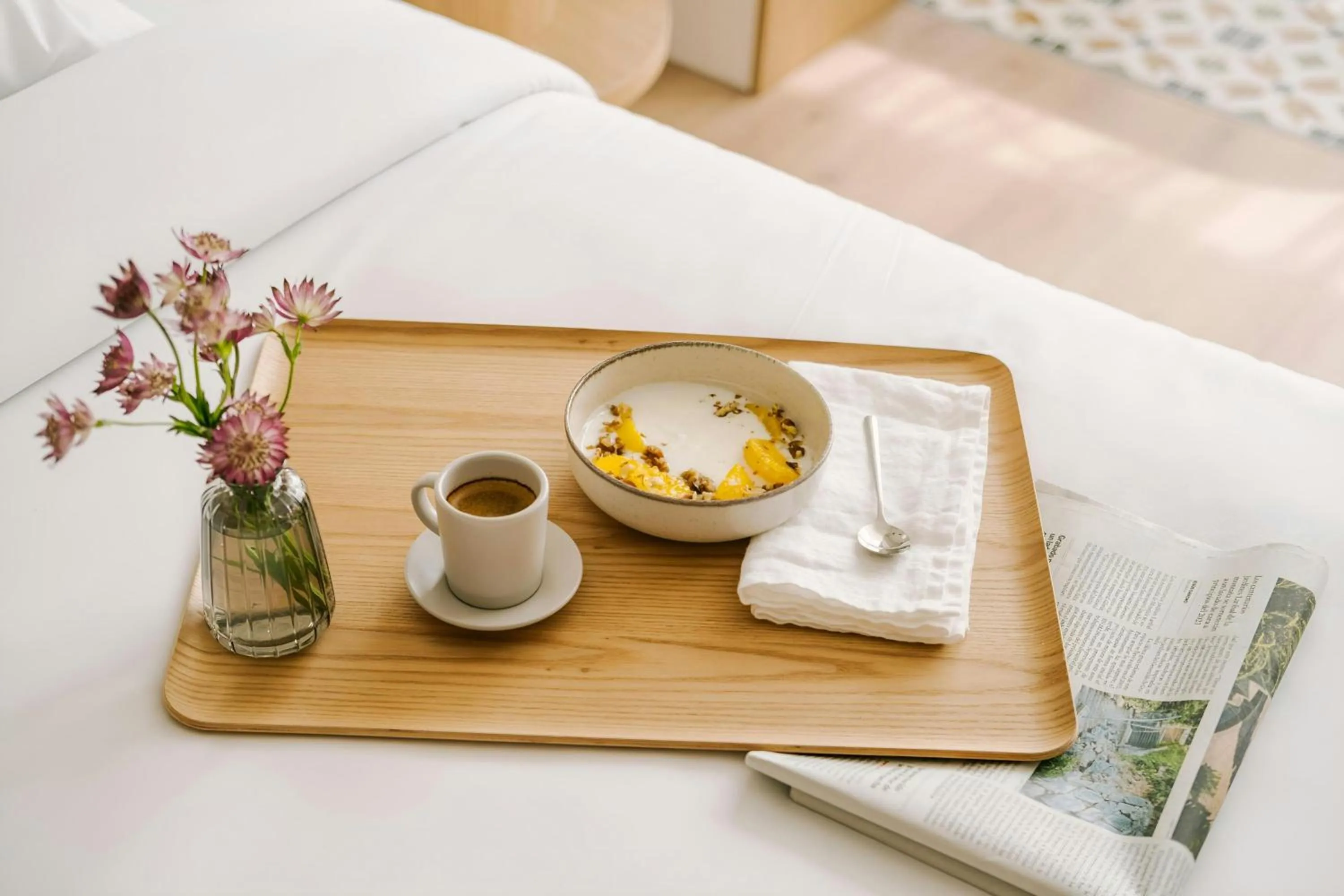 Bedroom in Paseo de Gracia Hotel, Sonder by Marriott Bonvoy