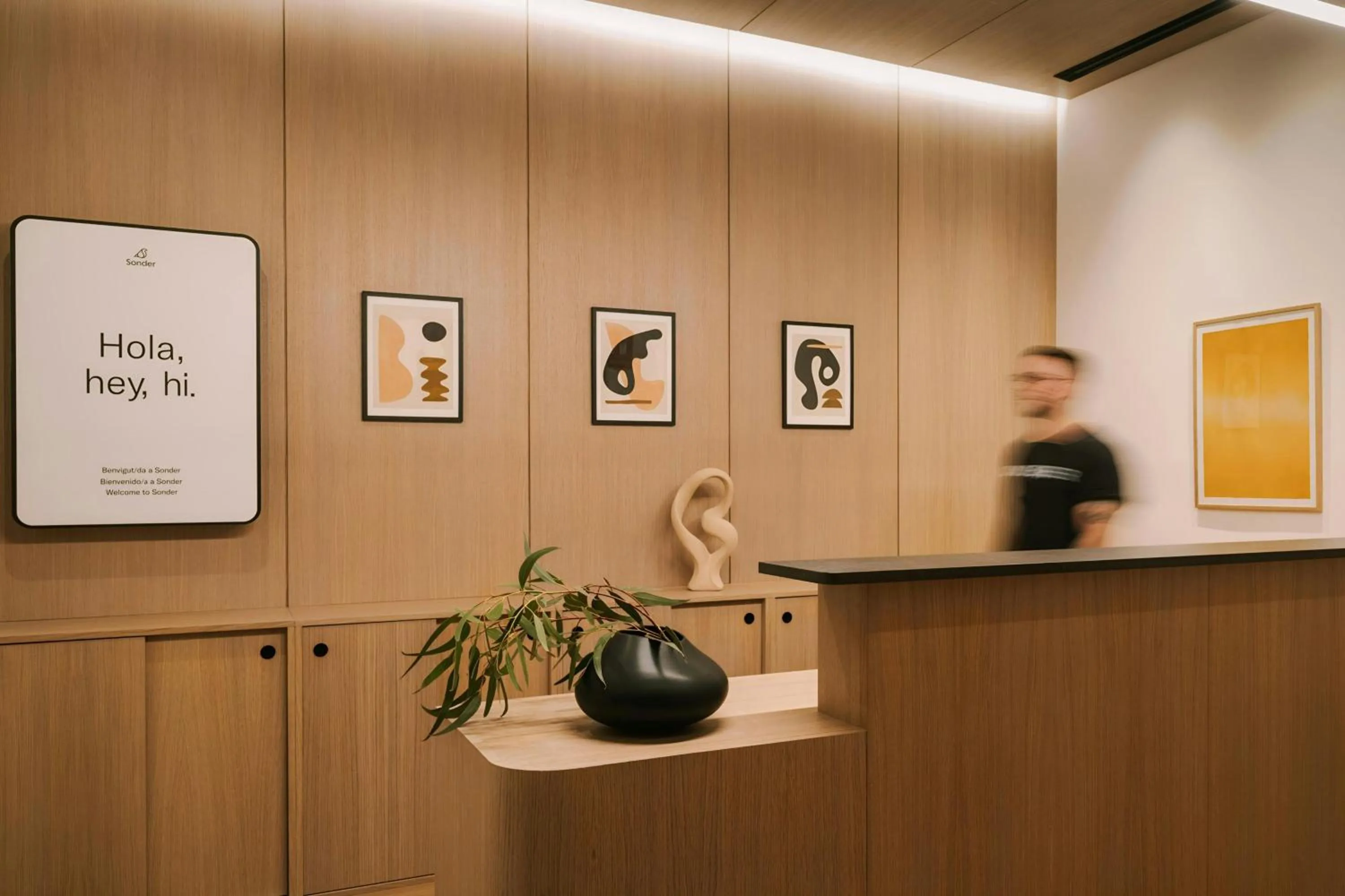 Lobby or reception in Paseo de Gracia Hotel, Sonder by Marriott Bonvoy