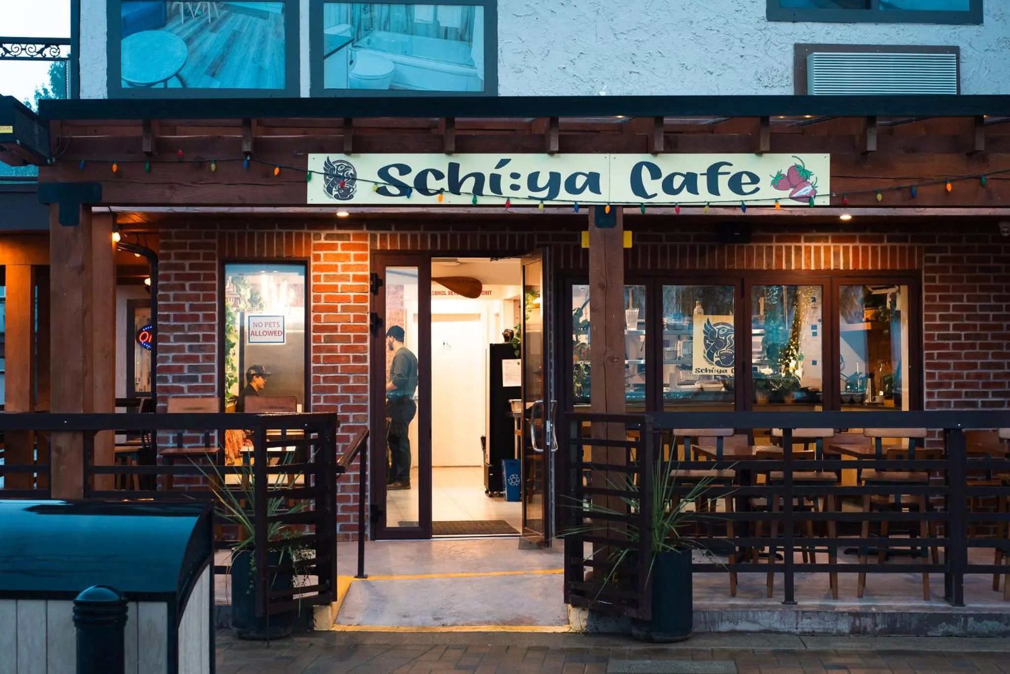 Restaurant/places to eat in Harrison Grand Motel