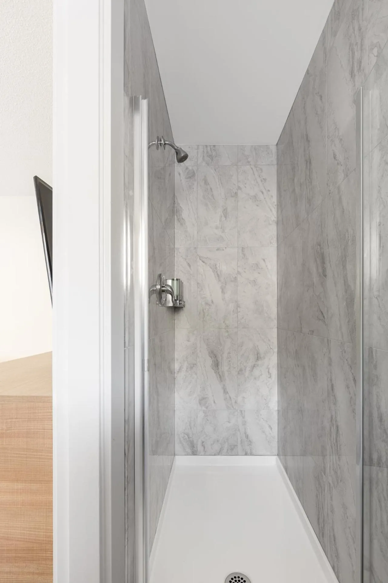 Shower in Harrison Grand Motel