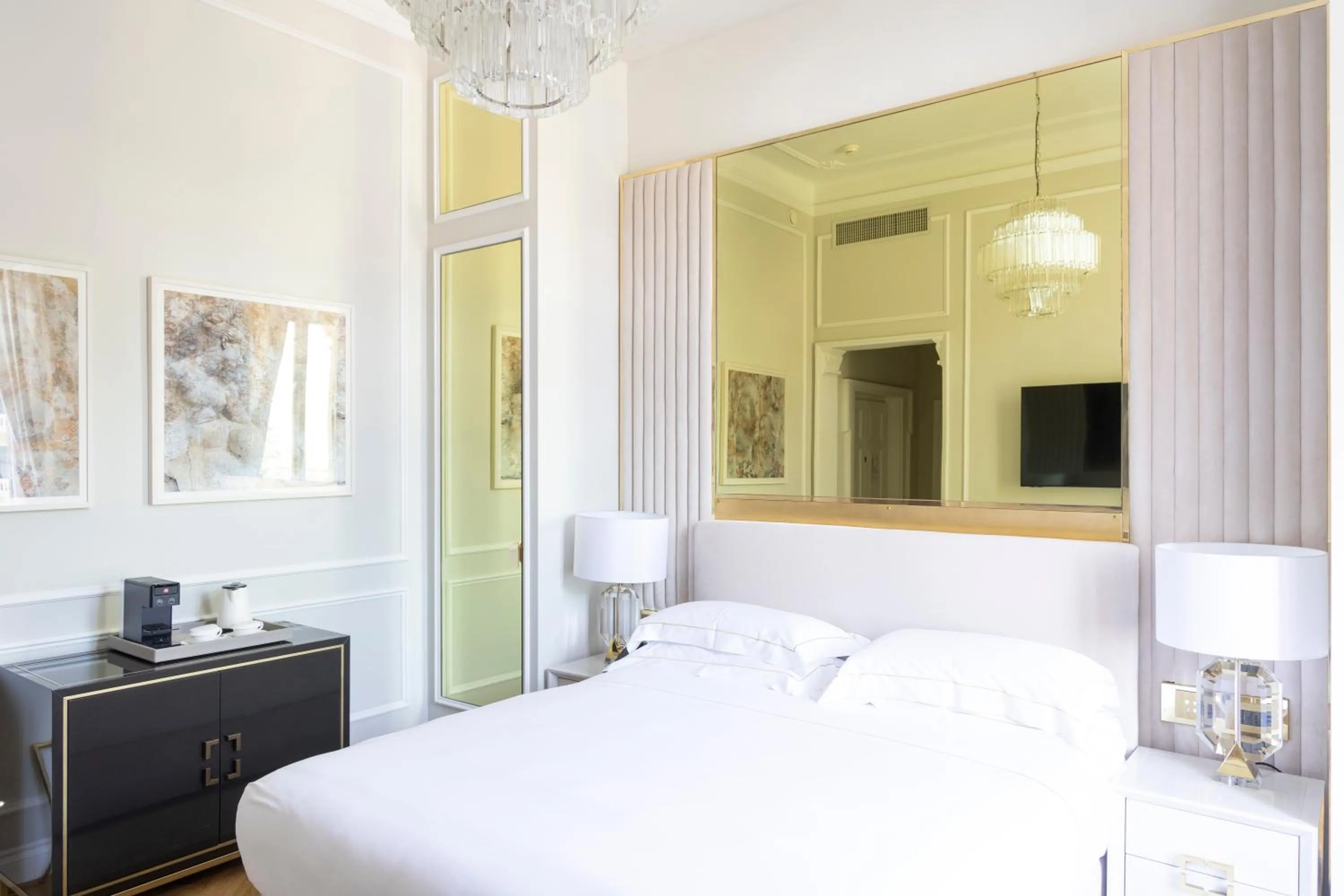 Bed in Grand Hotel Principe Di Piemonte