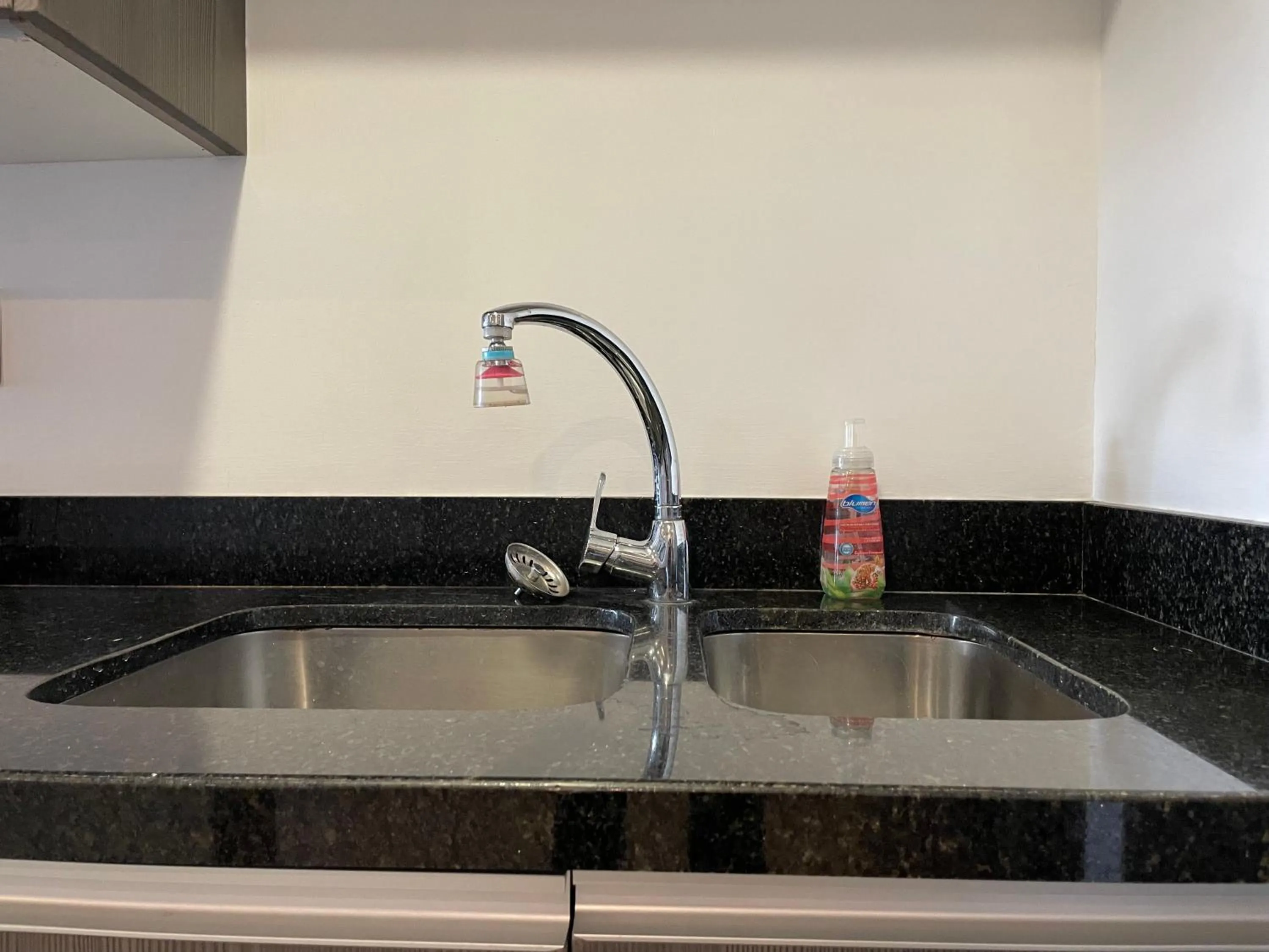 Kitchen or kitchenette in Quintas Del Mar II condominio con vista al mar