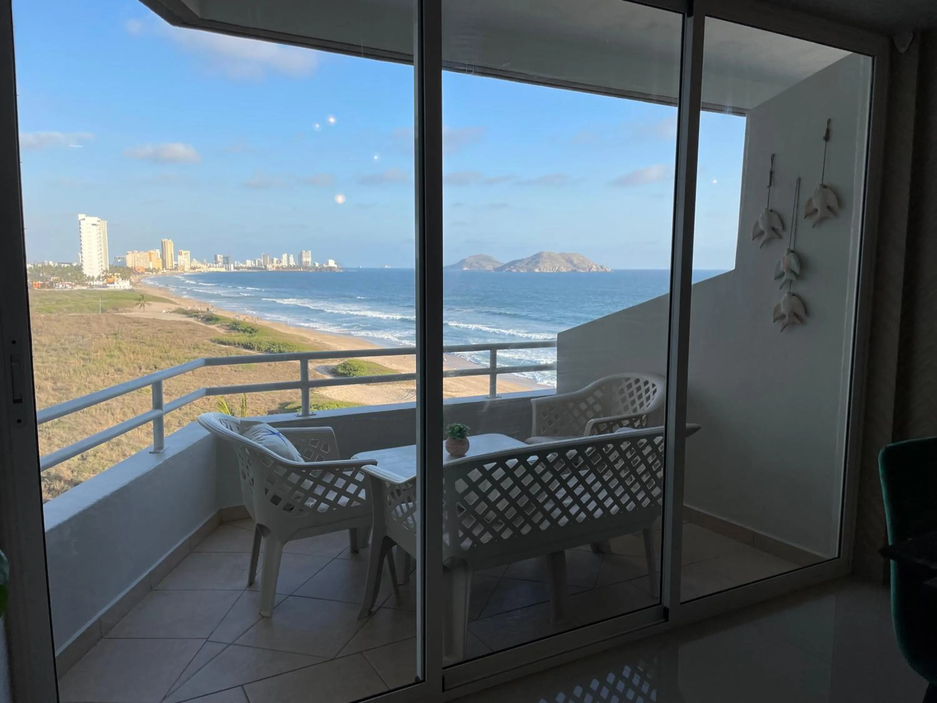 Natural landscape in Quintas Del Mar II condominio con vista al mar