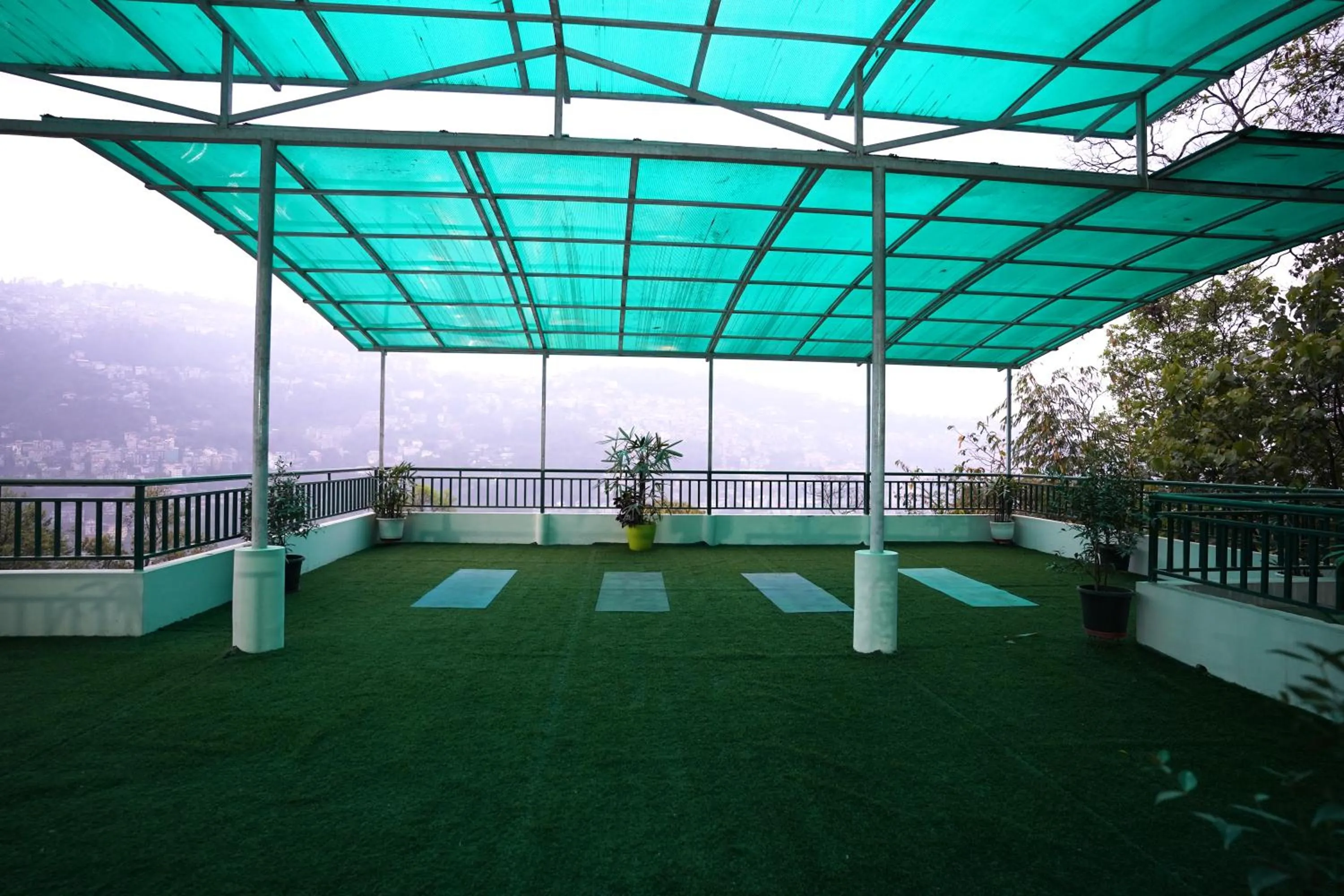 Patio in Treenz Hotel