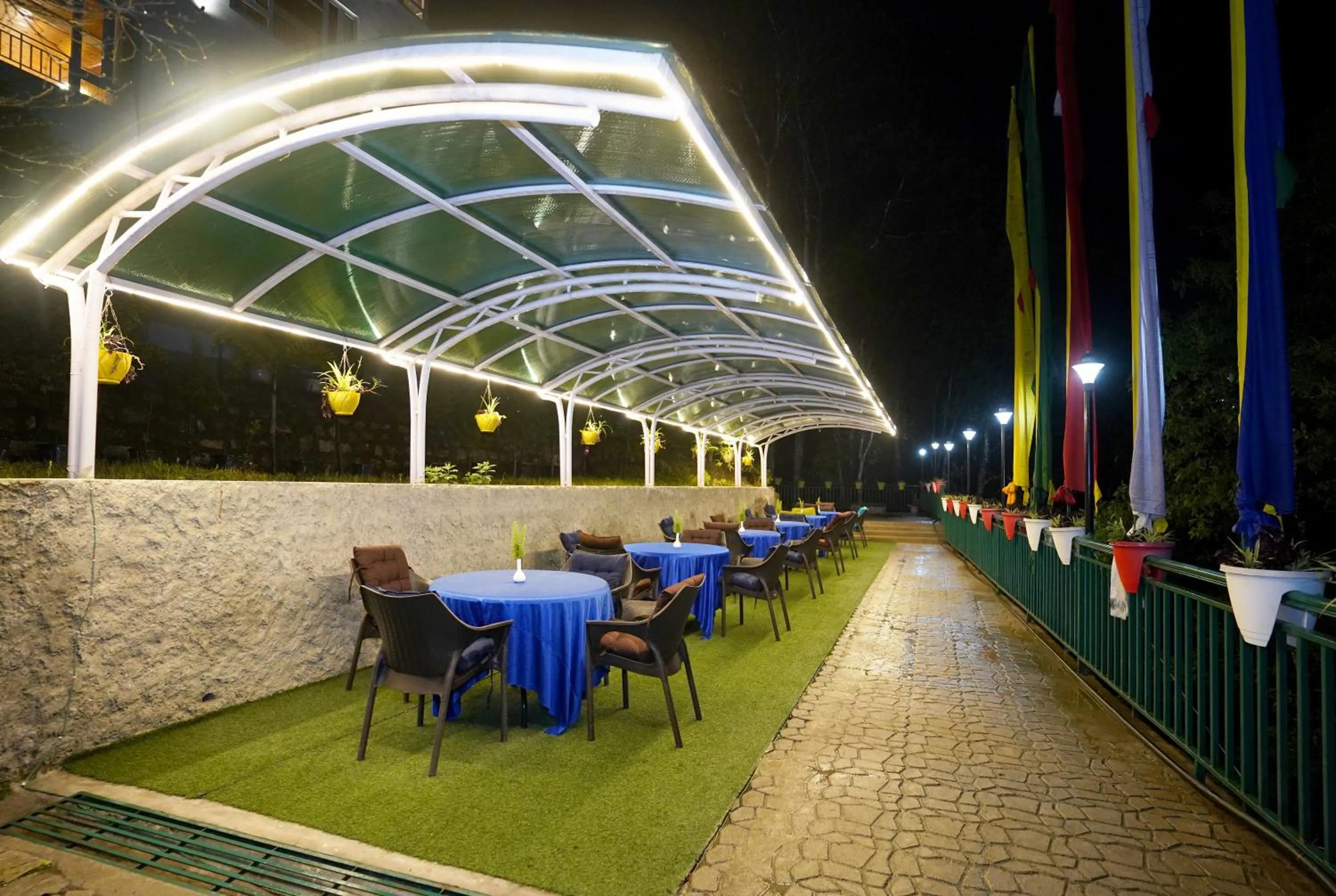 Patio in Treenz Hotel