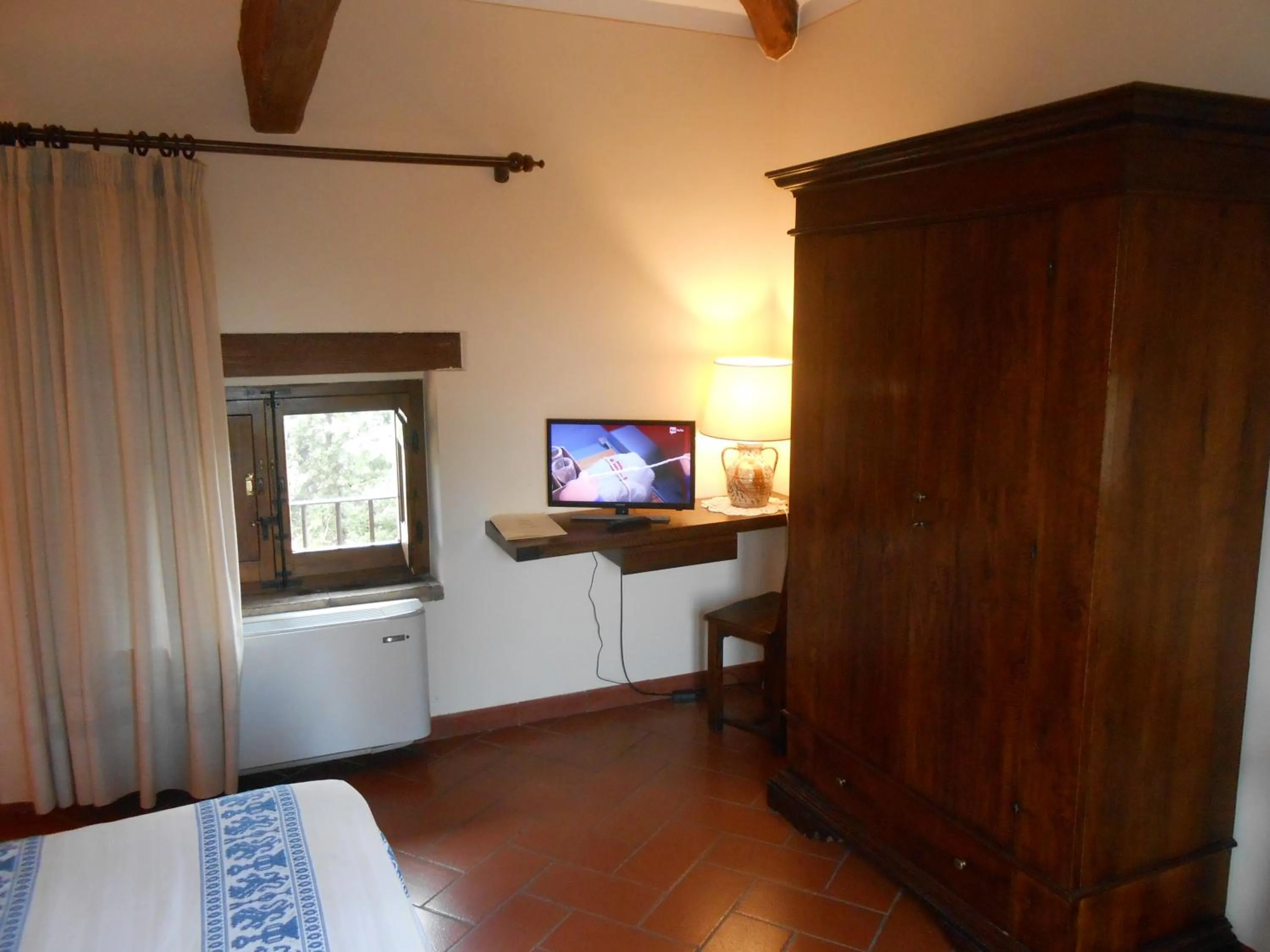 Photo of the whole room, Bed in Lo Spedalicchio