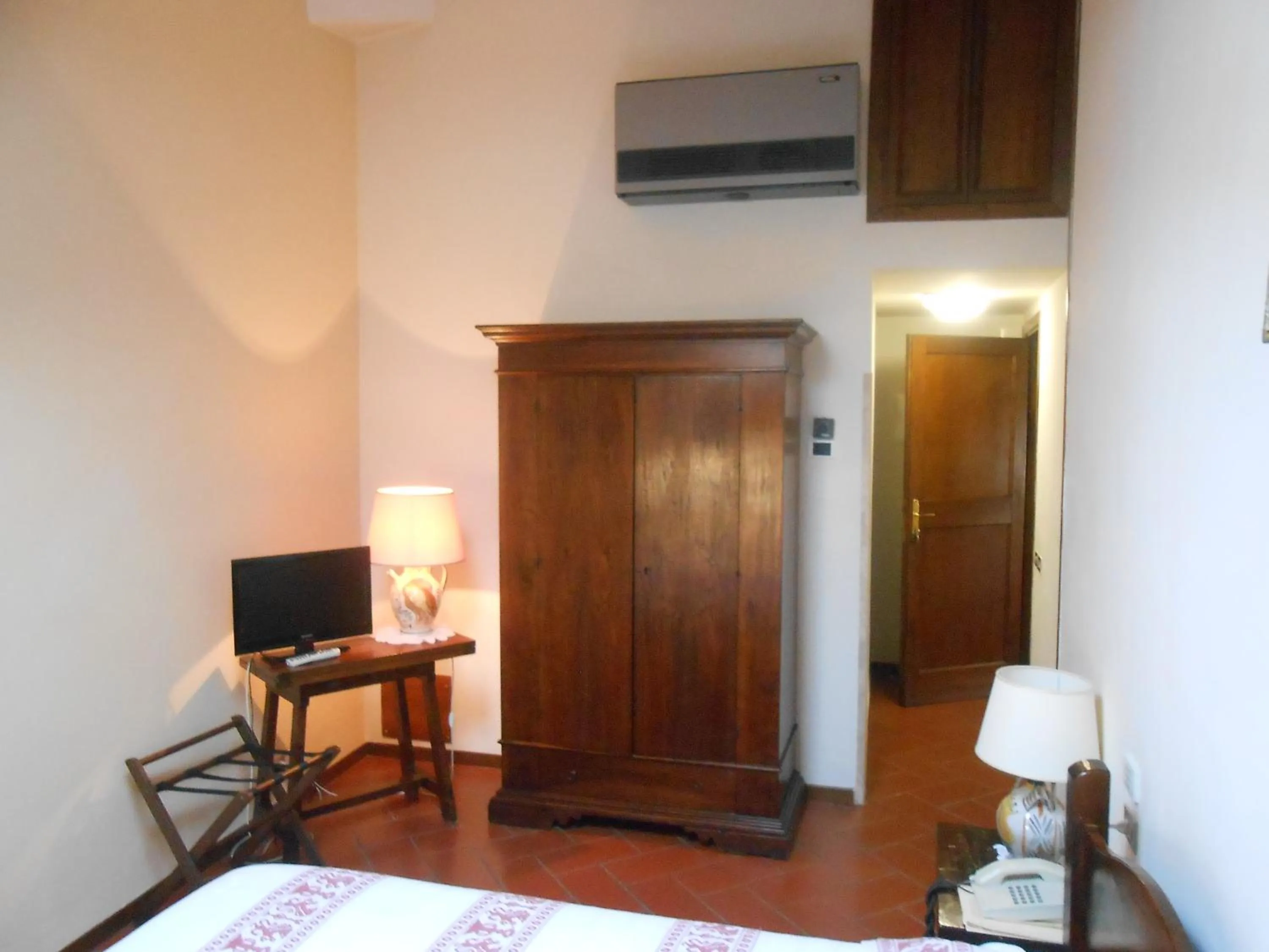 TV and multimedia, Bed in Lo Spedalicchio