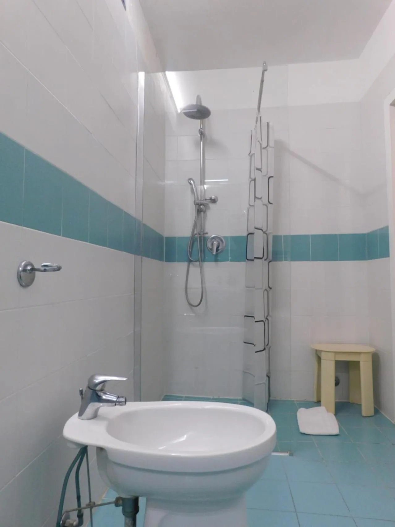 Bathroom in PICCOLO HOTEL Nel Centro Storico di Firenze