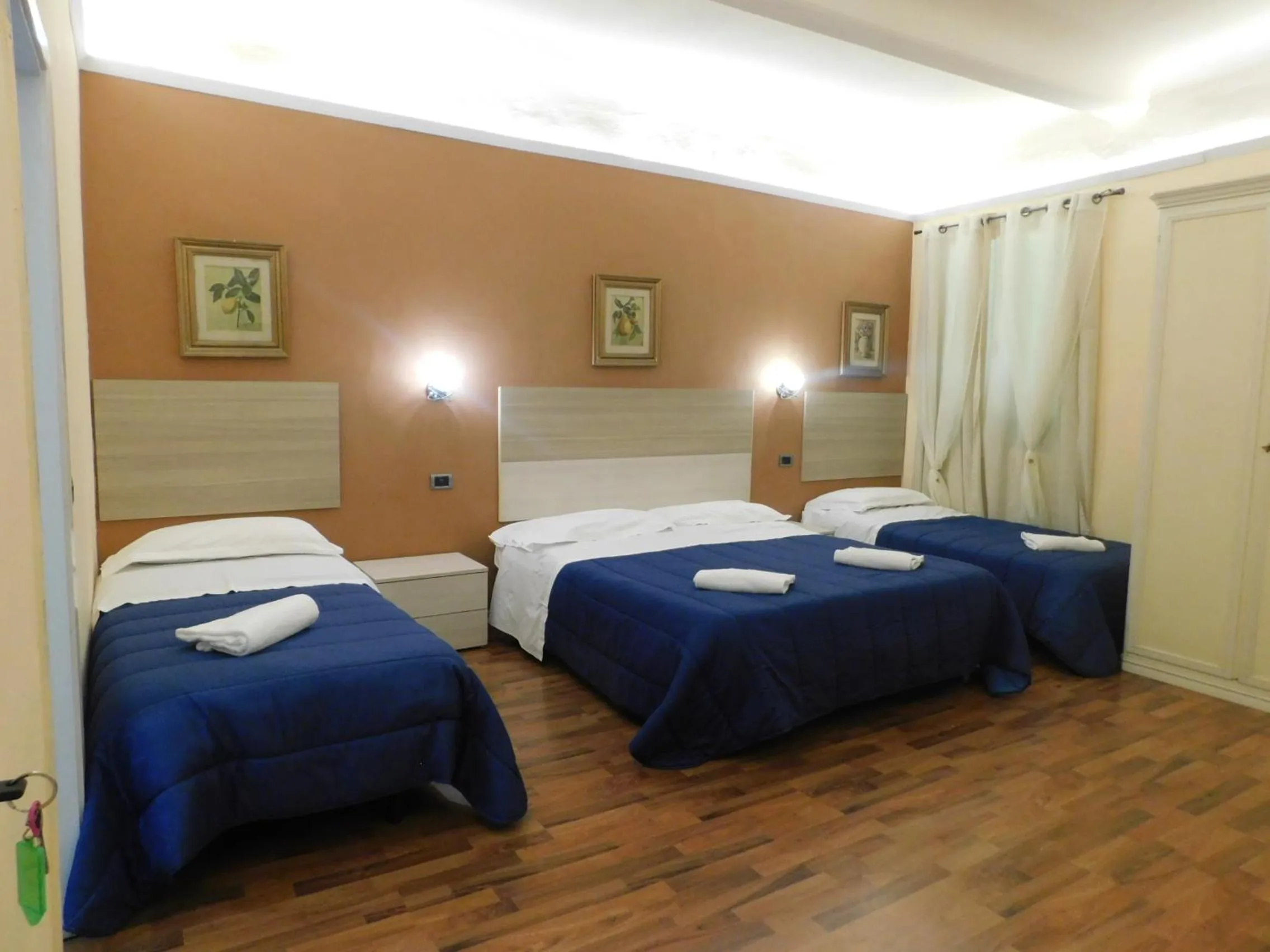 Bed in PICCOLO HOTEL Nel Centro Storico di Firenze