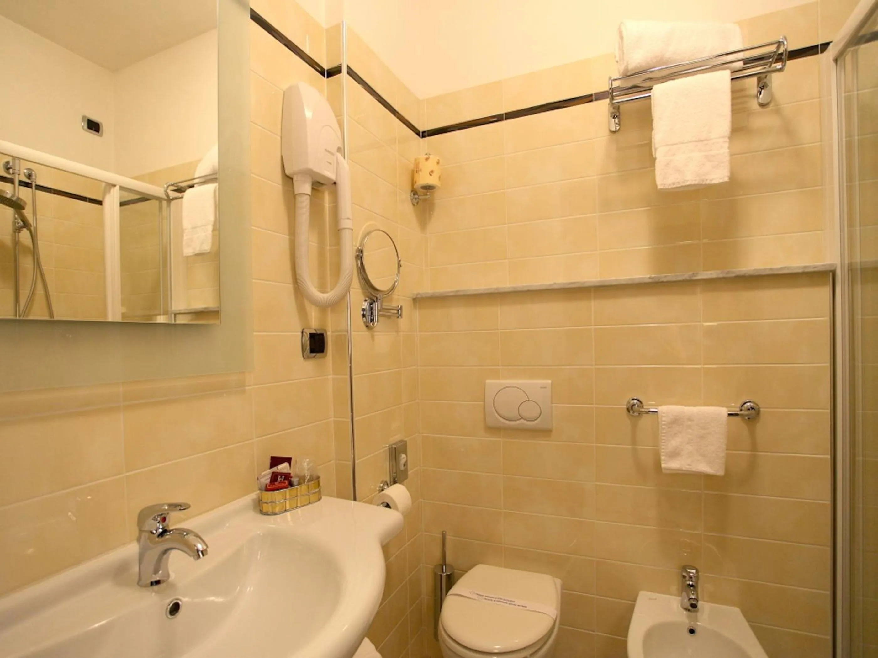 Bathroom in Euro Hotel