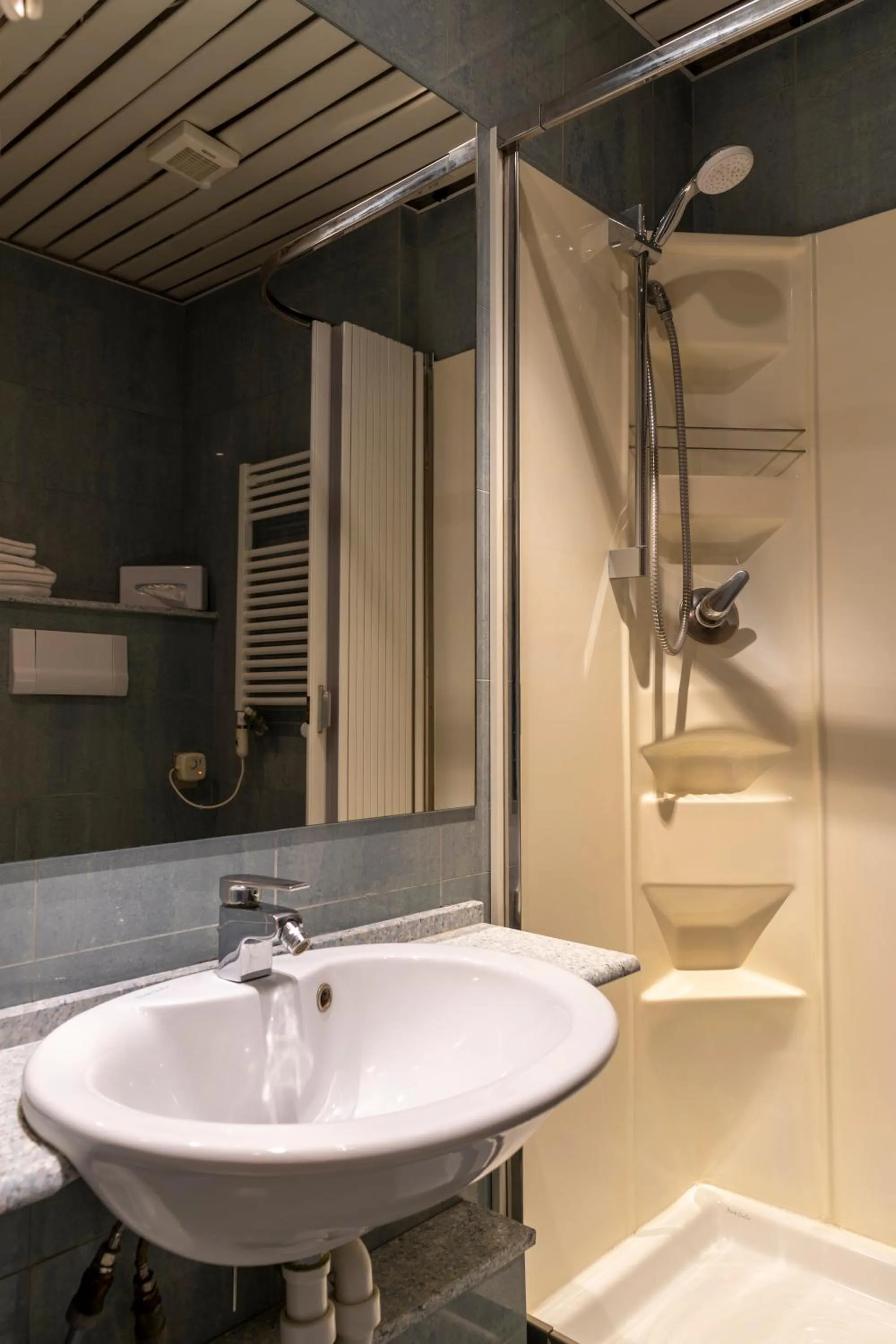 Bathroom in Hotel Terme Salvarola