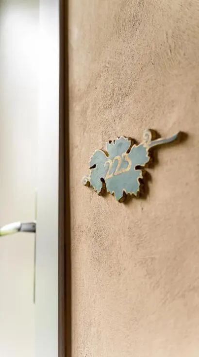 Decorative detail in Hotel Terme Salvarola