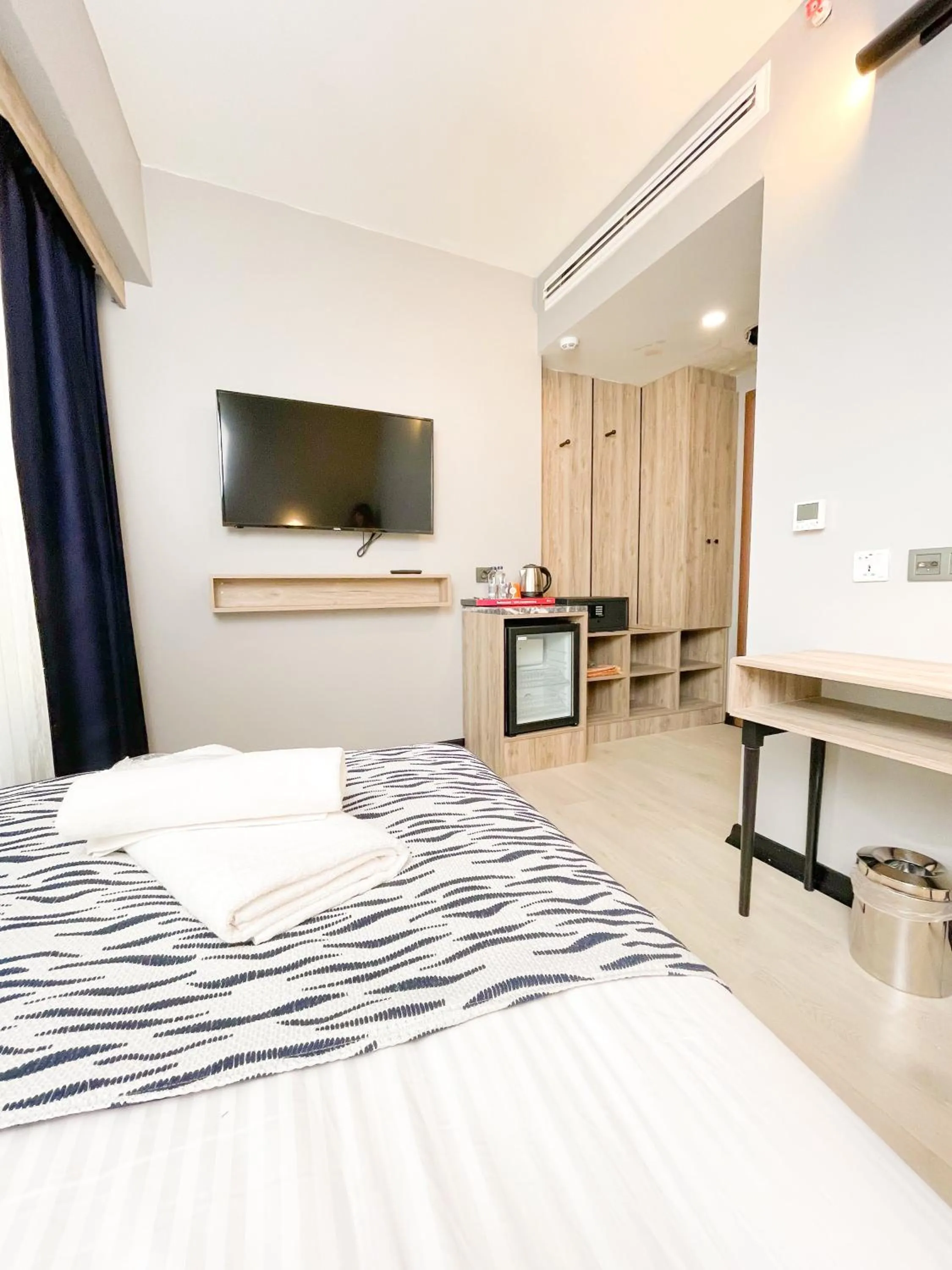 Photo of the whole room, Bed in Center Inn Hotel Maltepe İstanbul