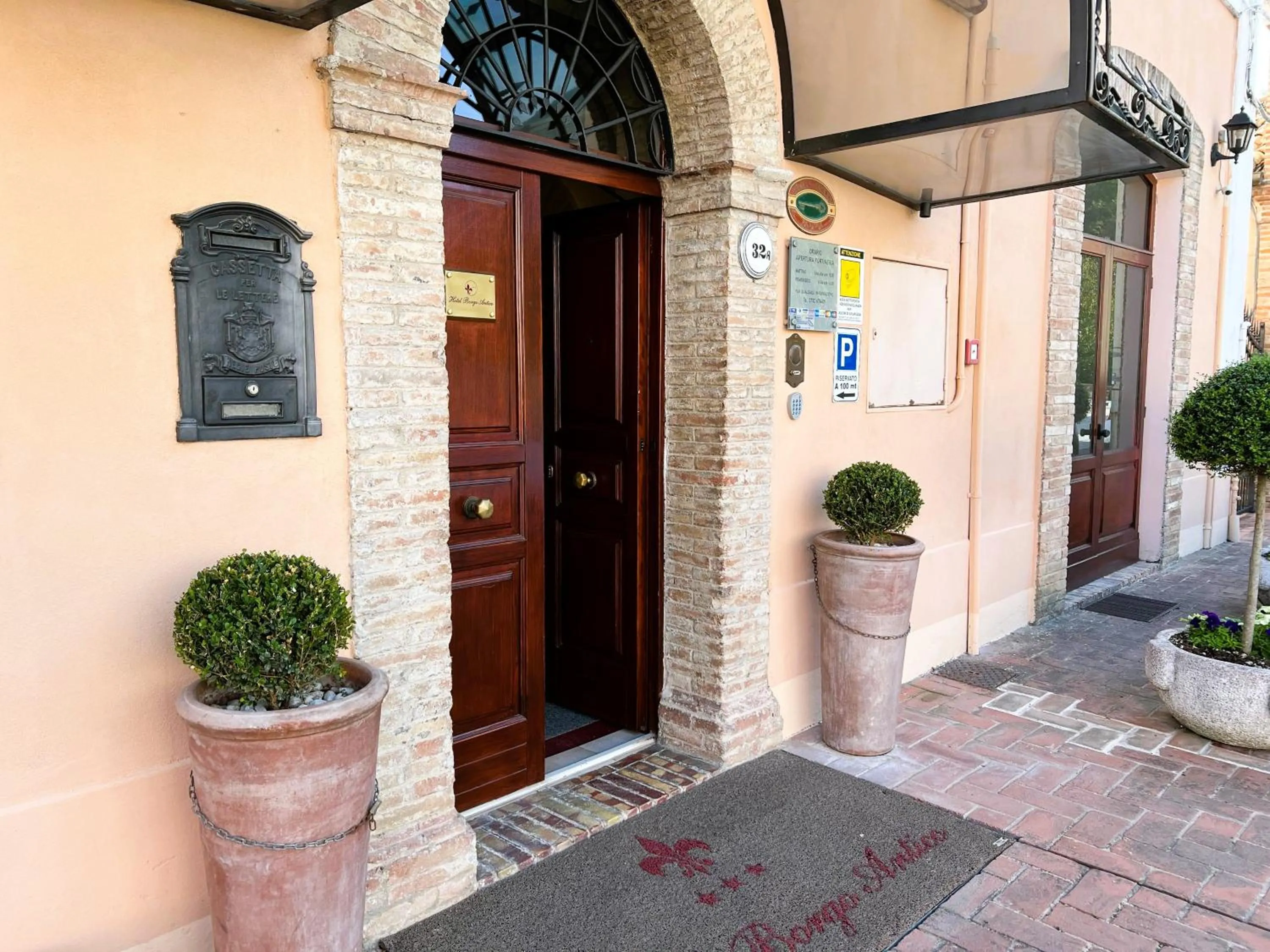 Property building in Hotel Borgo Antico