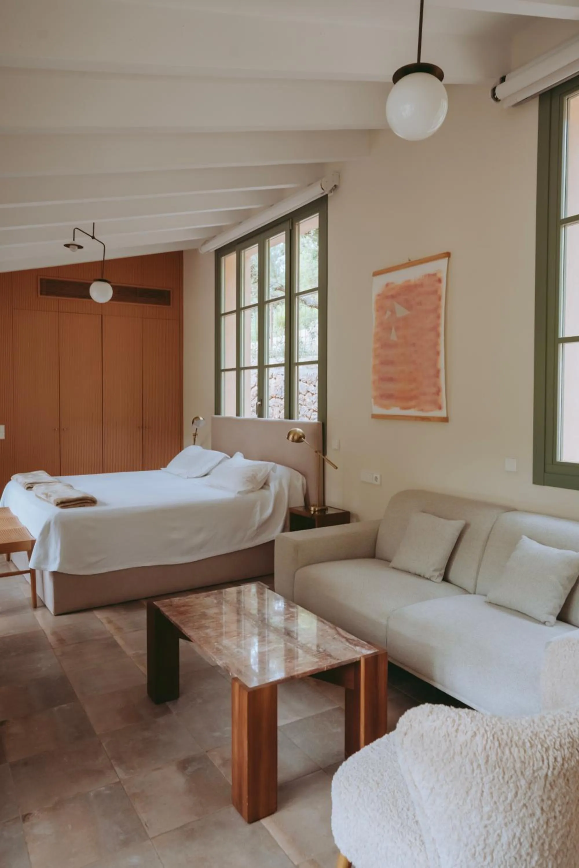 Bed in Rondaia, a Winery & Fincahotel-Agroturismo in Tramuntana
