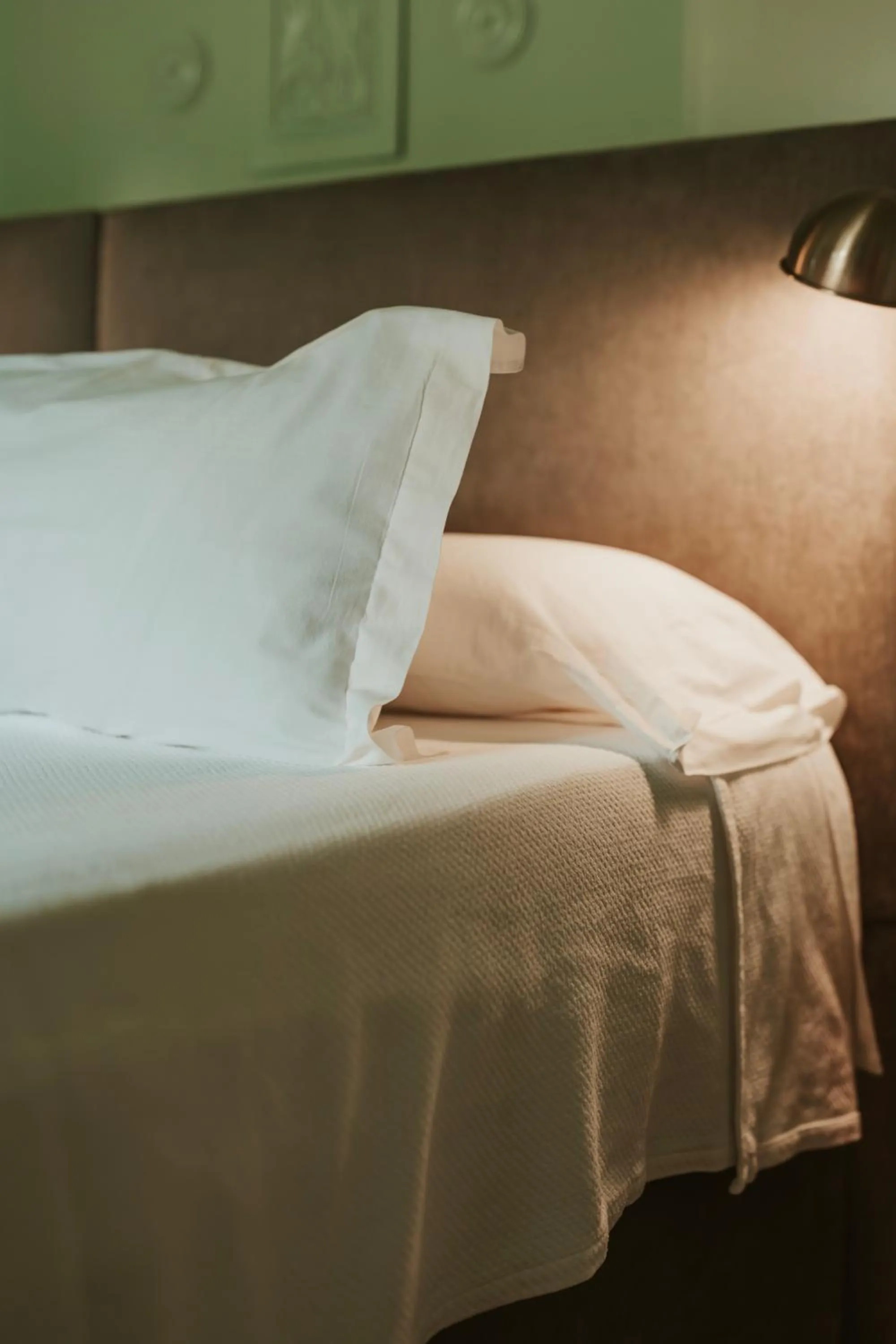 Bed in Rondaia, a Winery & Fincahotel-Agroturismo in Tramuntana